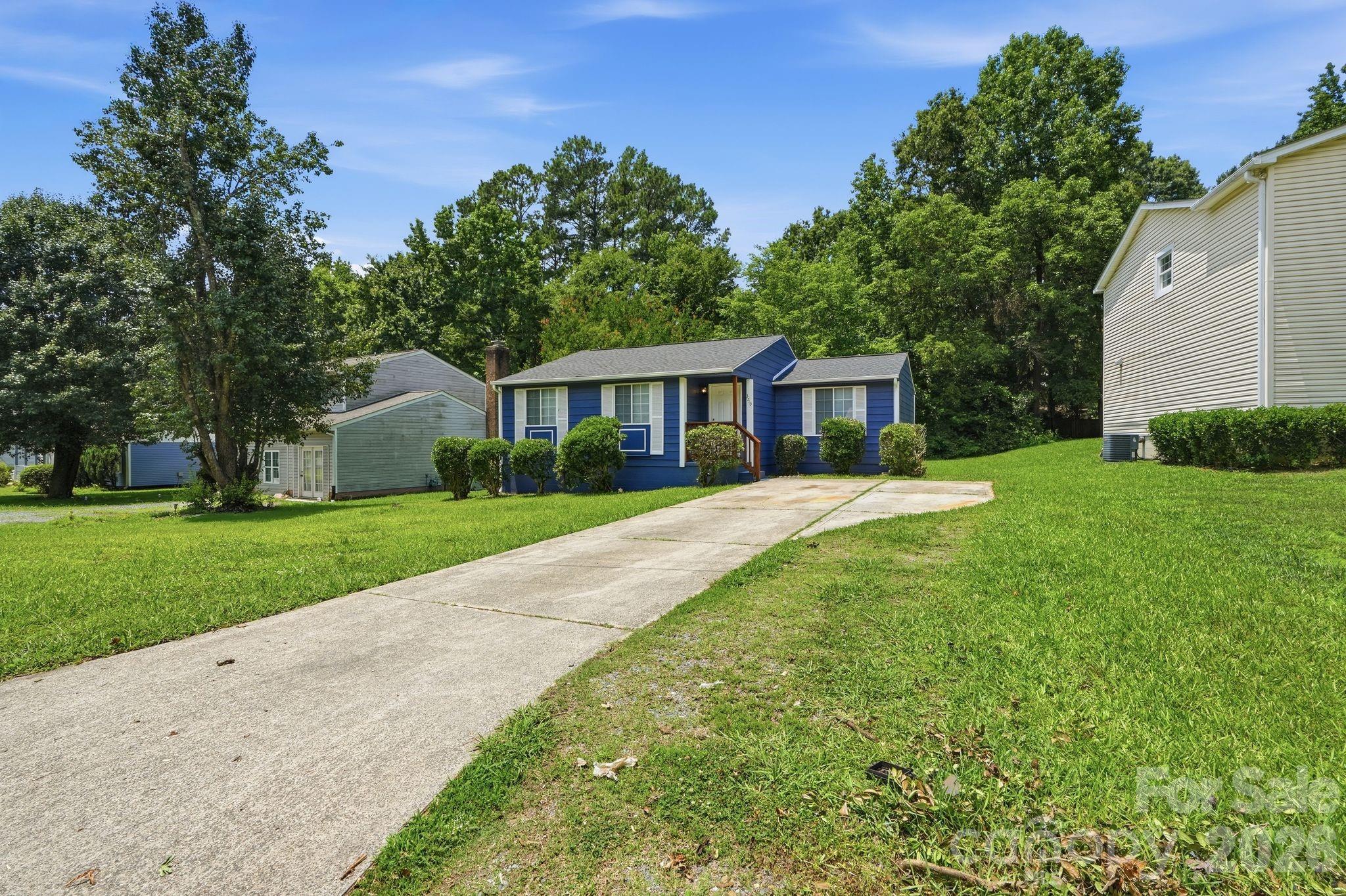 3719 Piney Grove Road — Charlotte