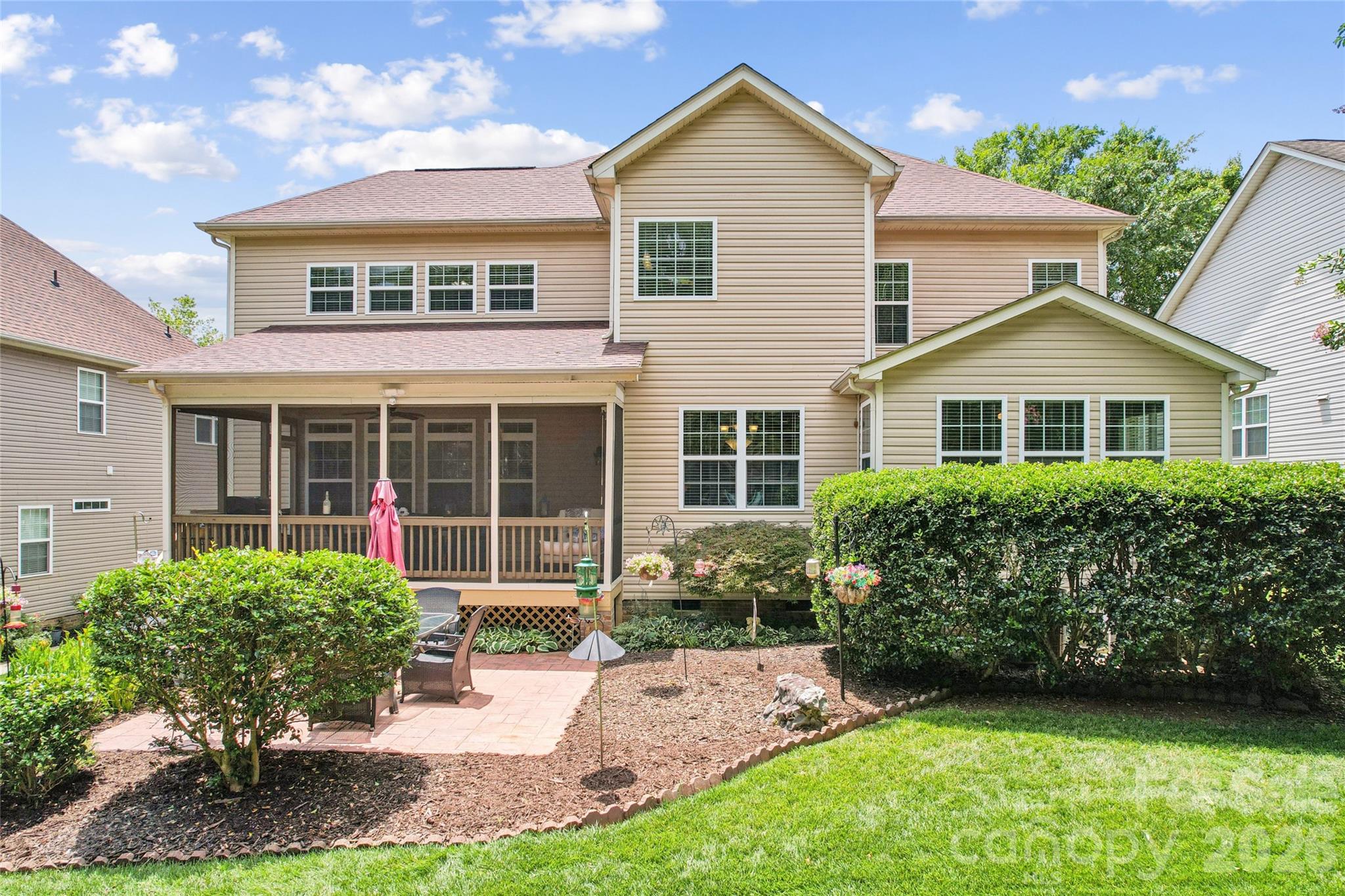 8108 Penman Springs Drive — Waxhaw