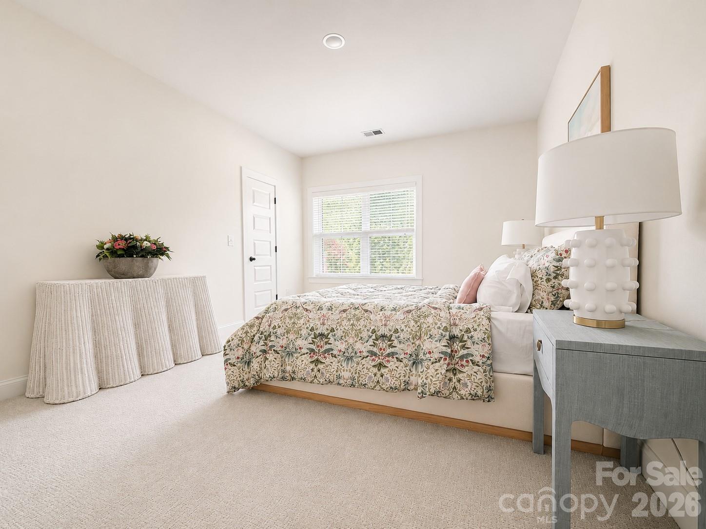 1224 N Sharon Amity Road — Charlotte
