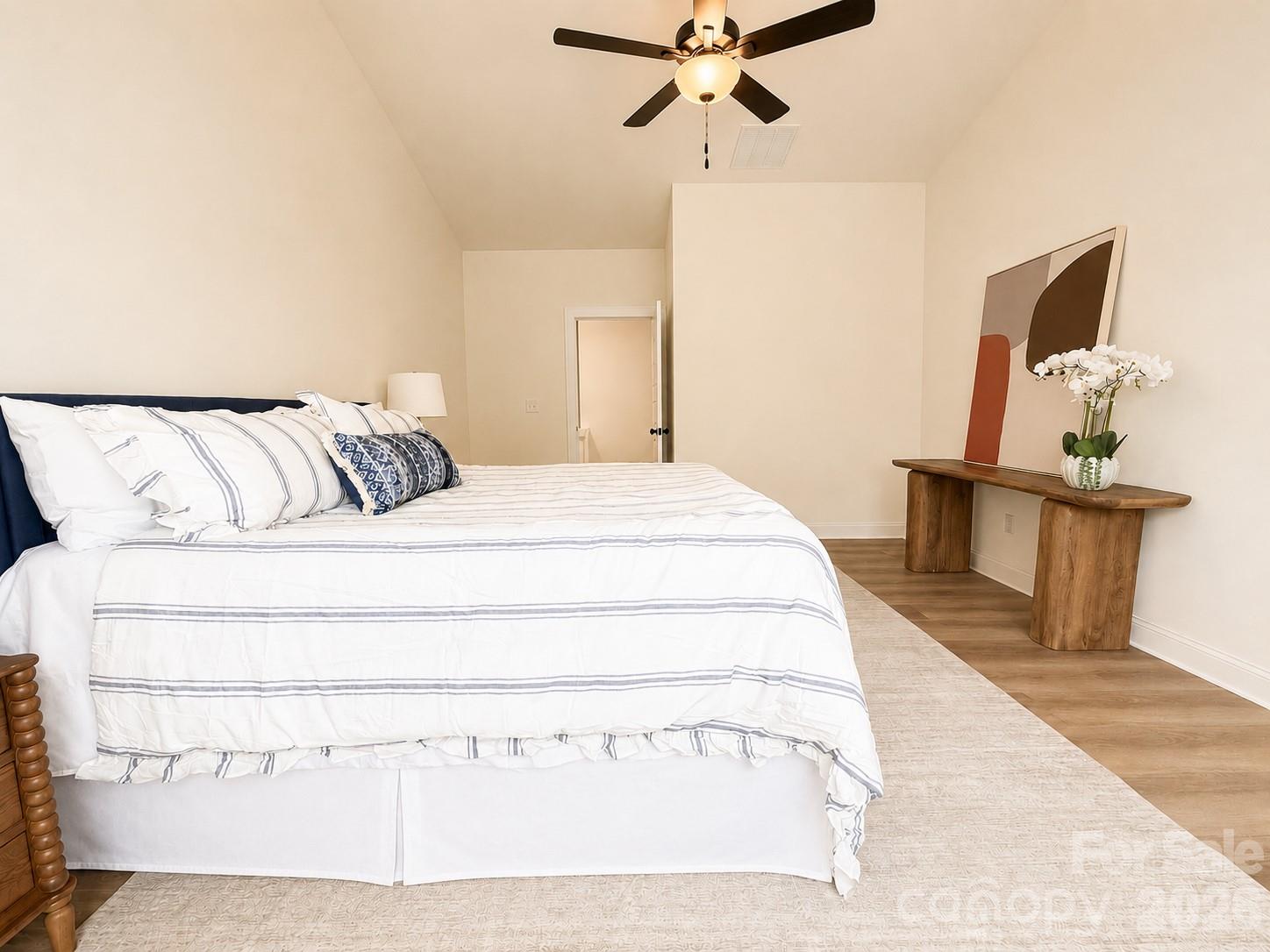1224 N Sharon Amity Road — Charlotte