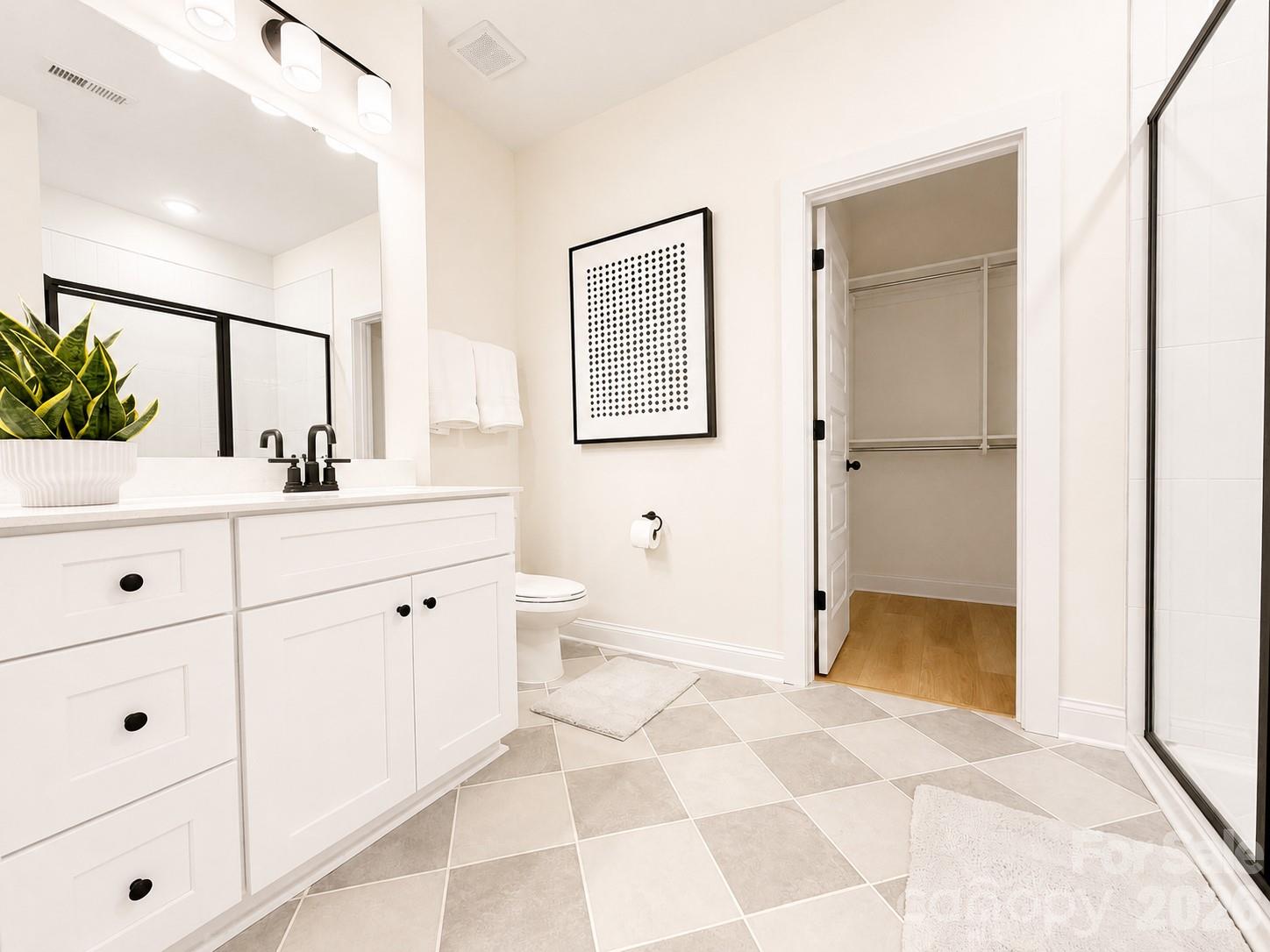 1224 N Sharon Amity Road — Charlotte