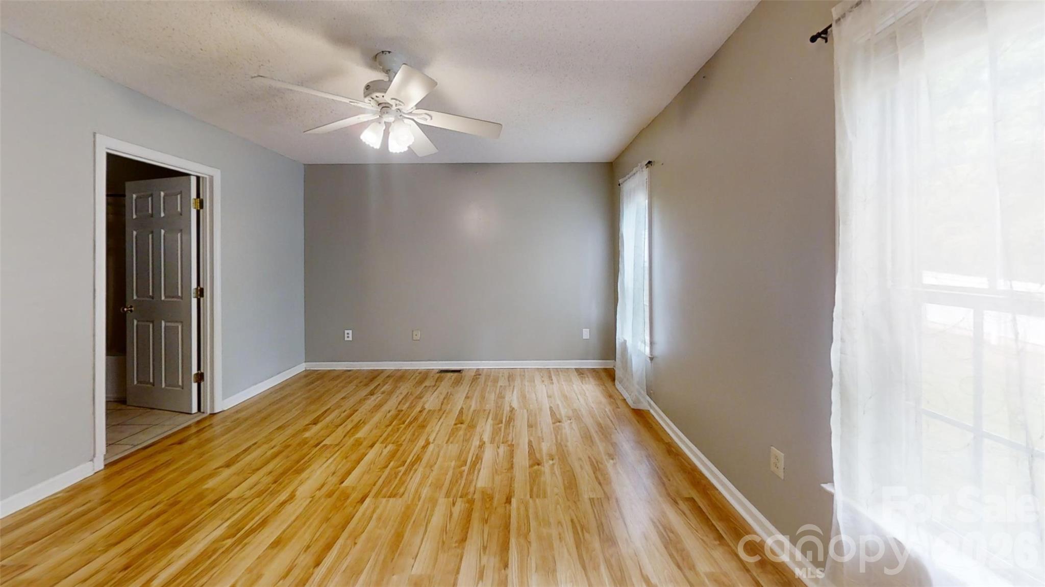 49 Laurel Street — Granite Falls
