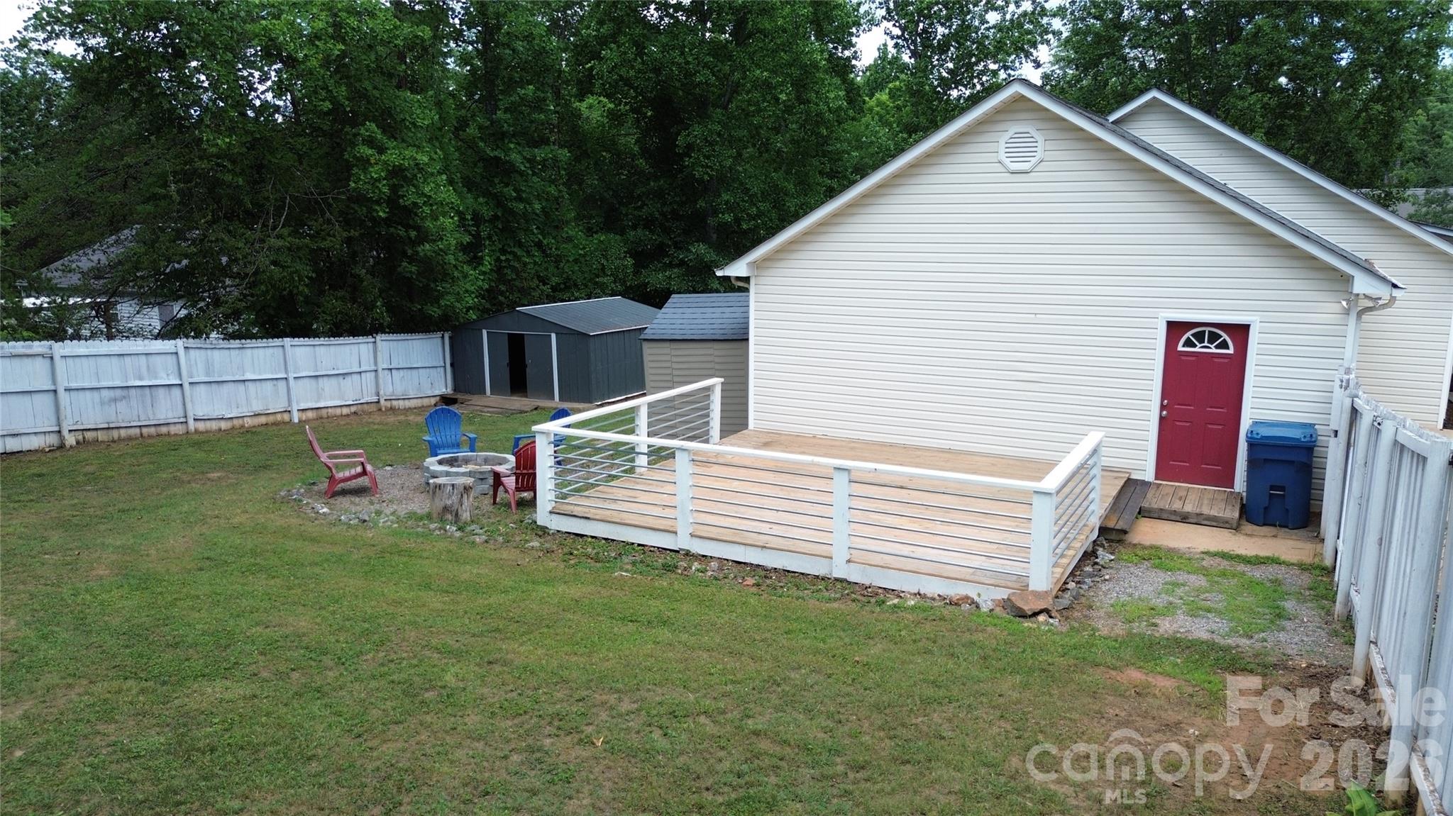 49 Laurel Street — Granite Falls
