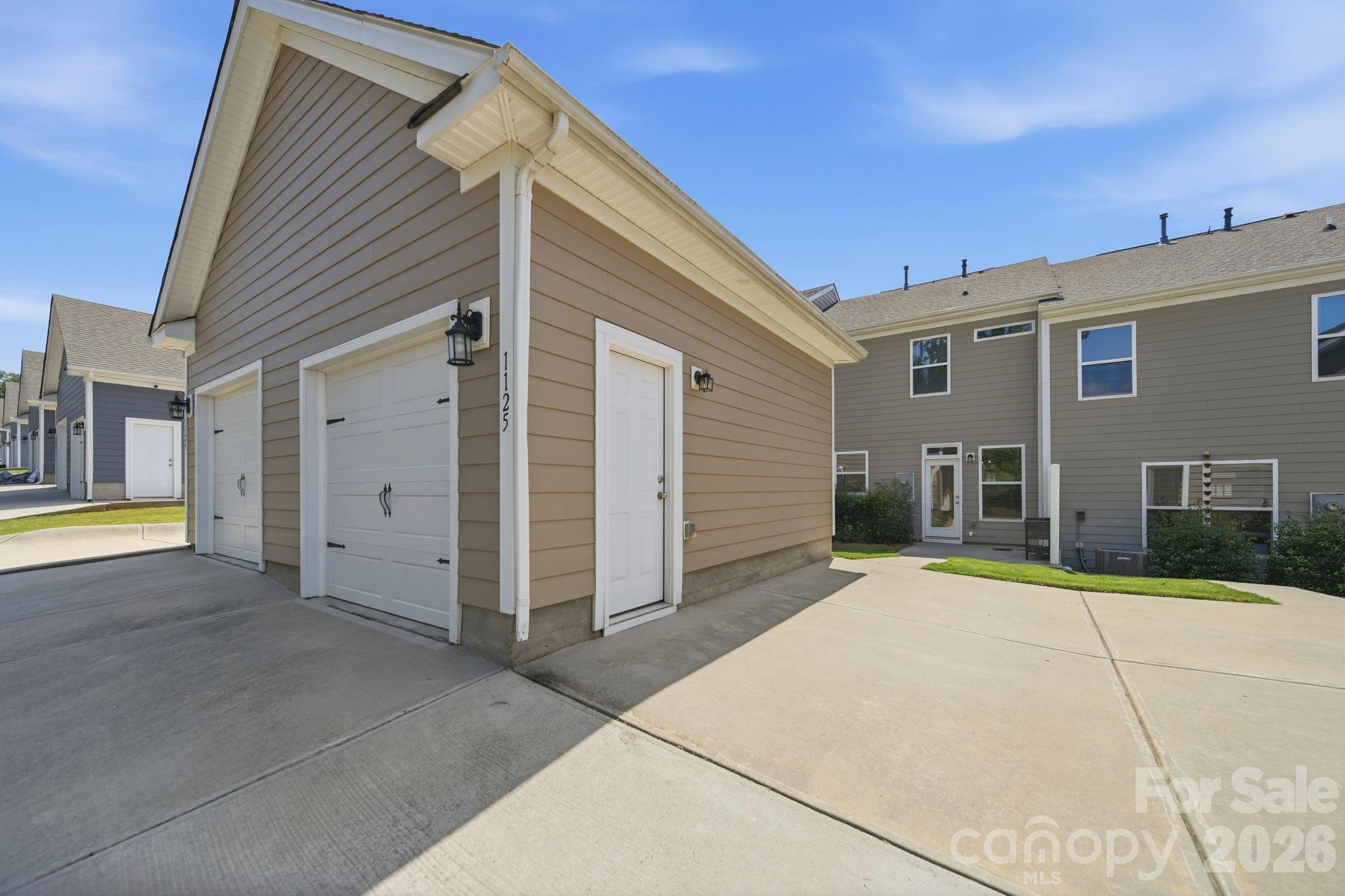 1125 Township Parkway — Belmont