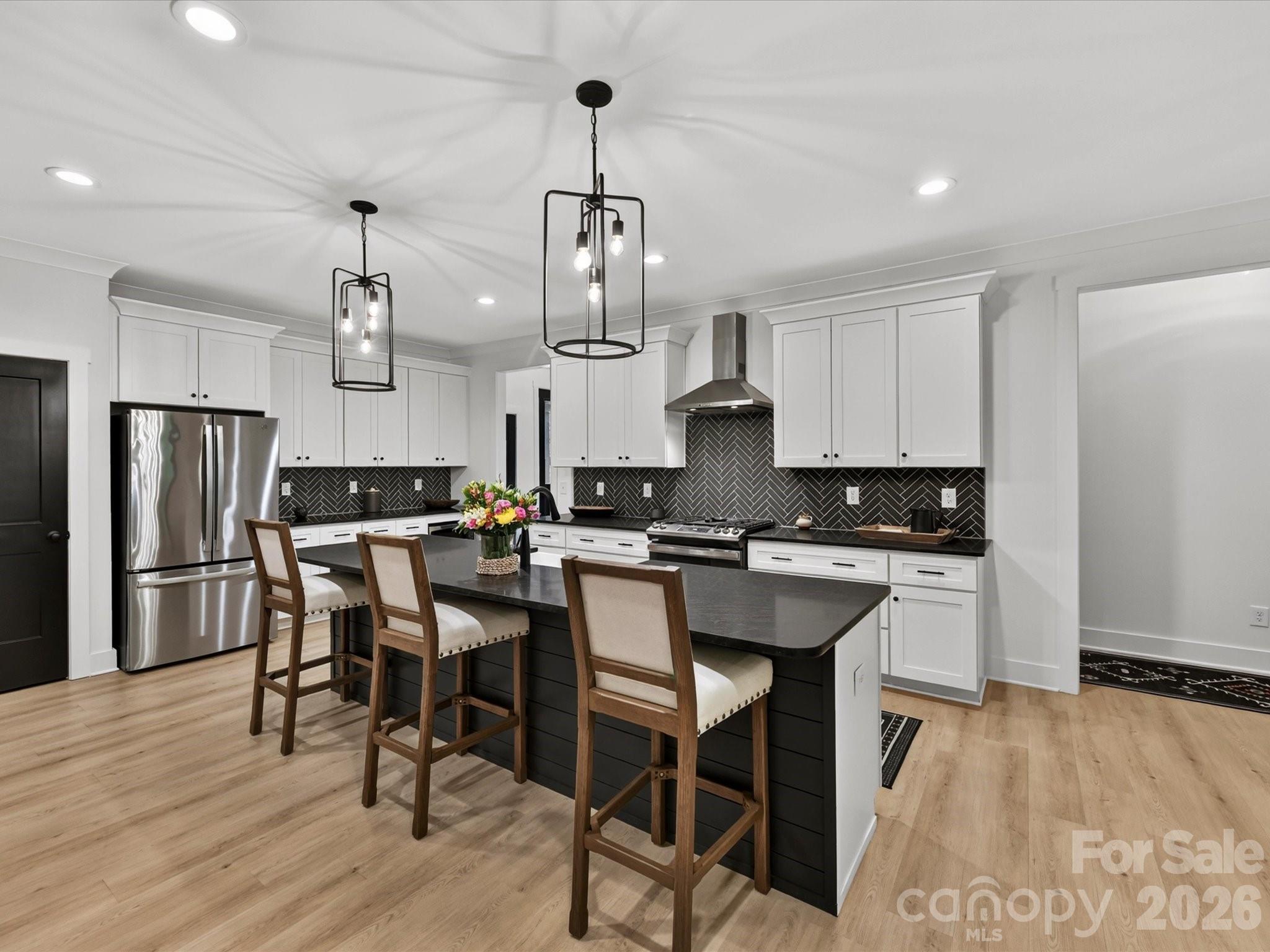 1215 Pine Forest Drive — Lancaster