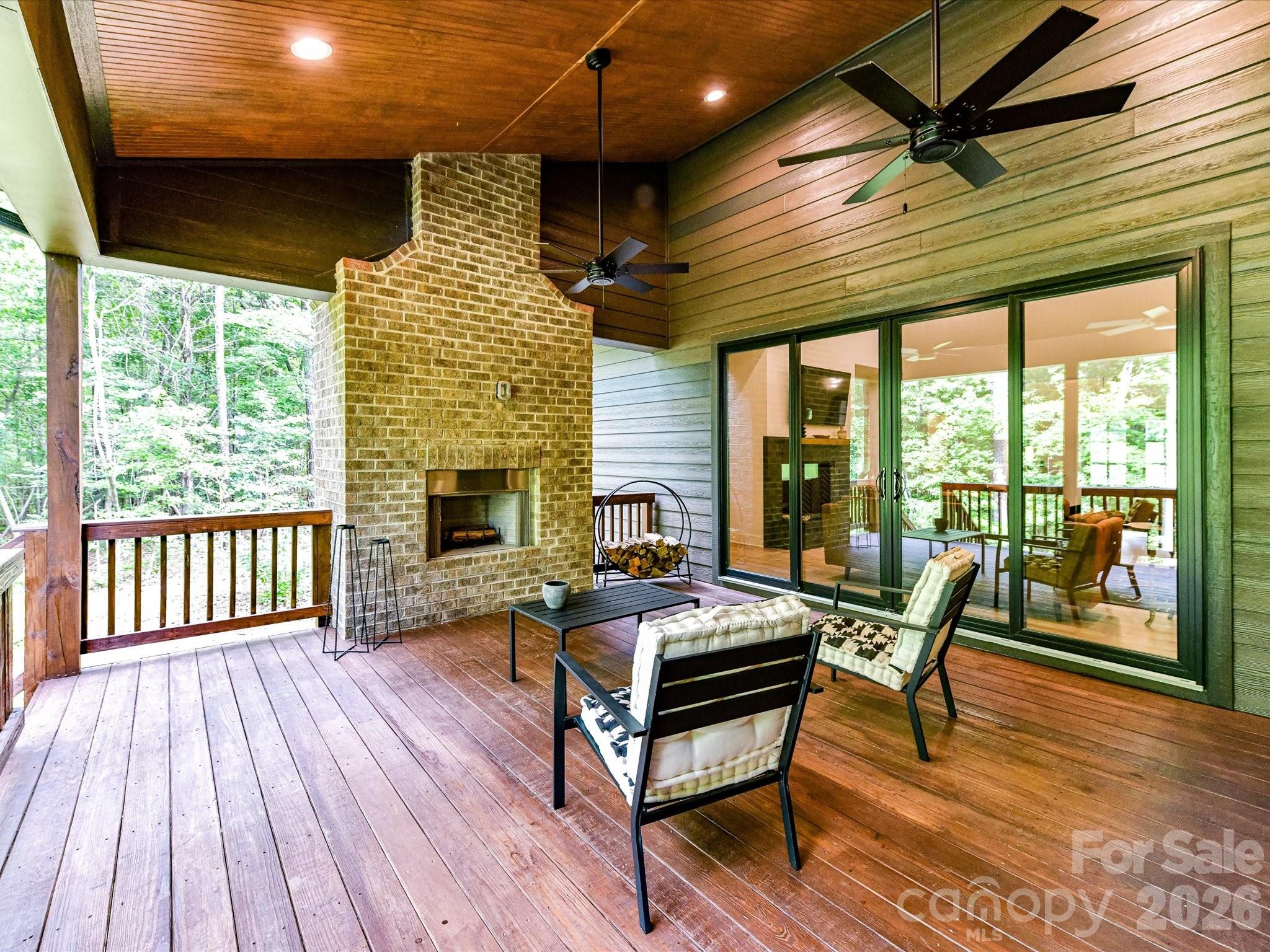 1215 Pine Forest Drive — Lancaster