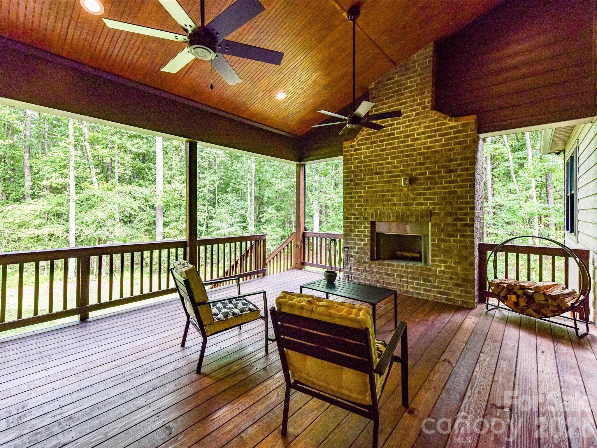 1215 Pine Forest Drive — Lancaster