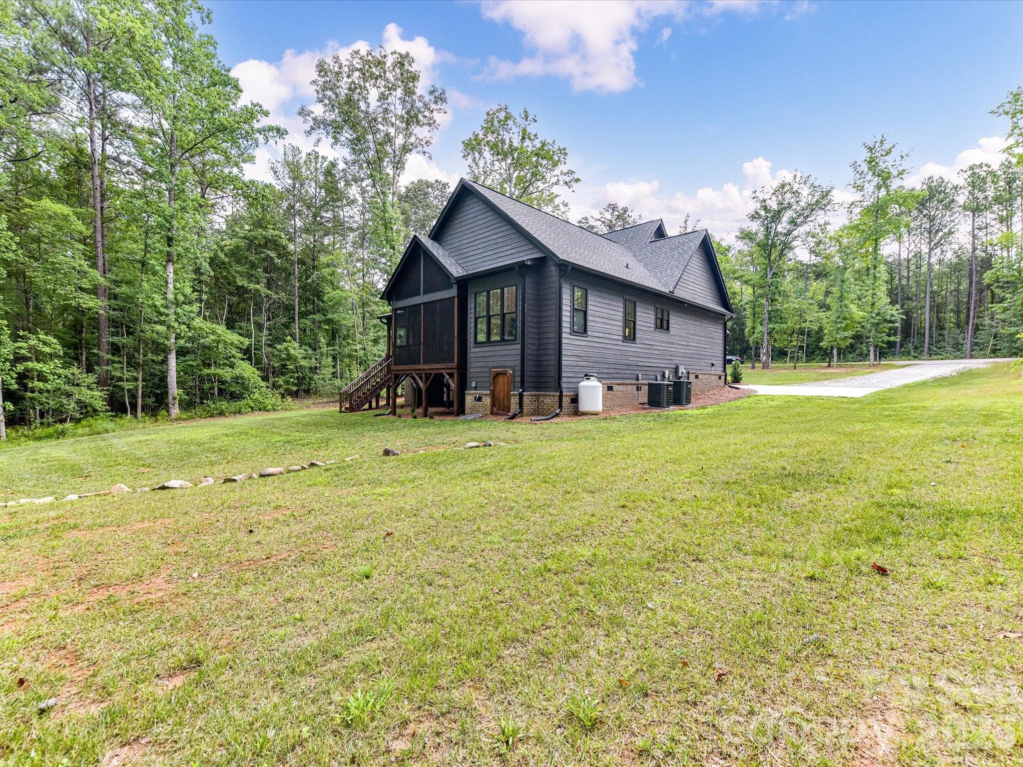 1215 Pine Forest Drive — Lancaster