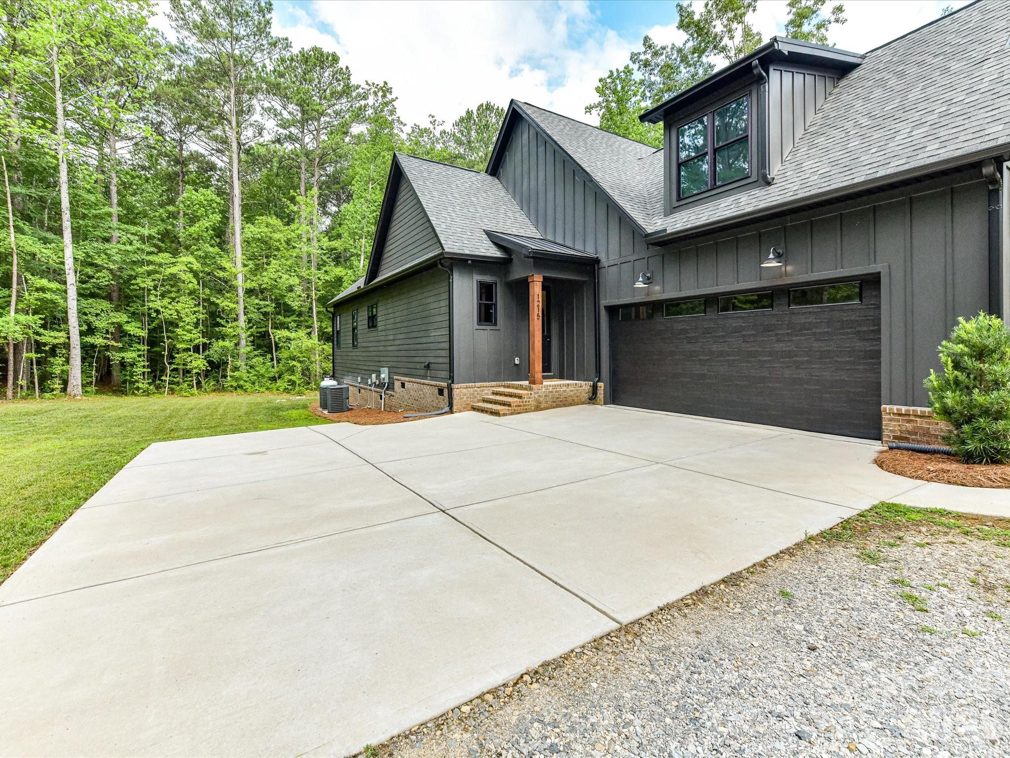 1215 Pine Forest Drive — Lancaster