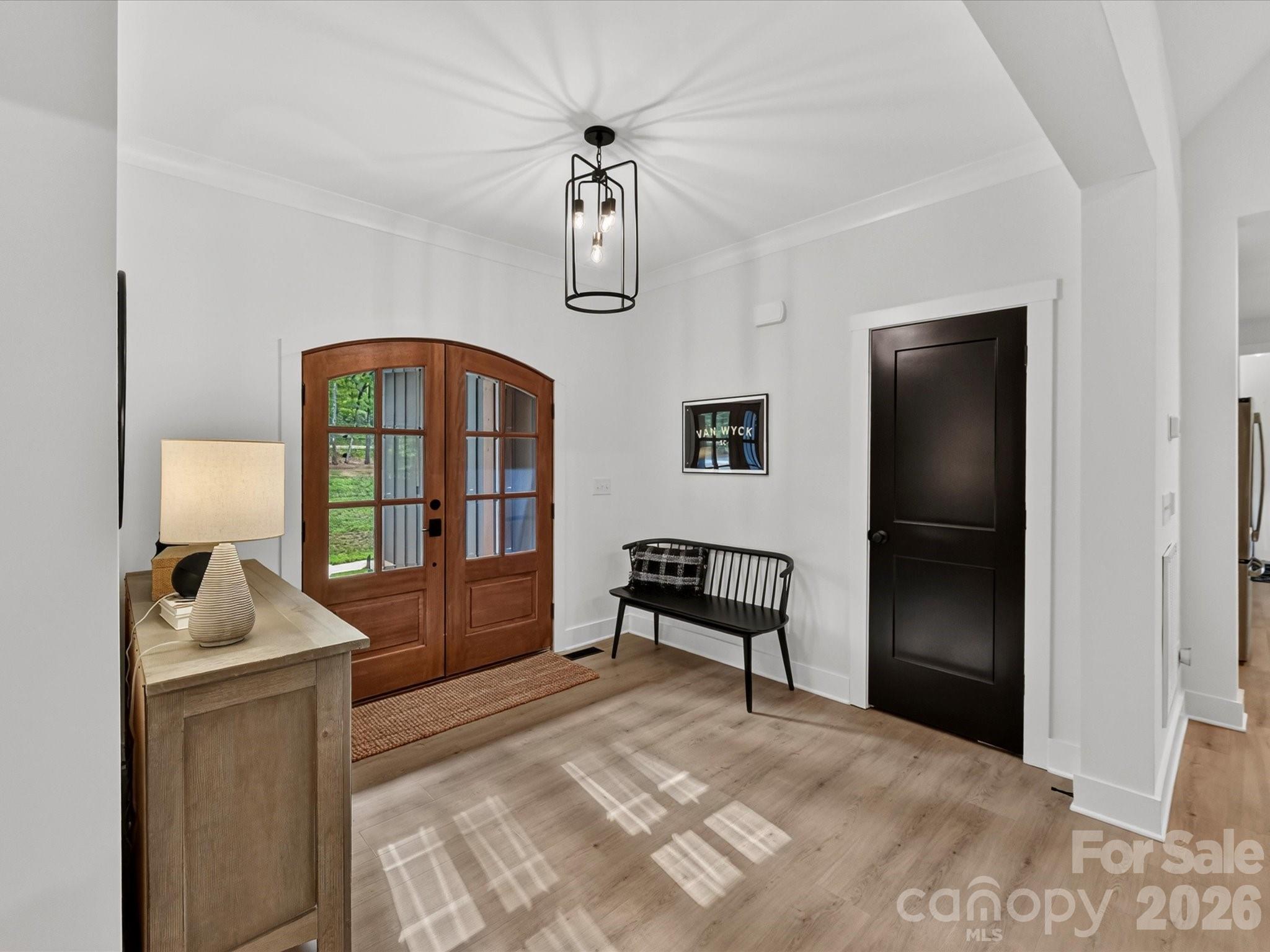 1215 Pine Forest Drive — Lancaster