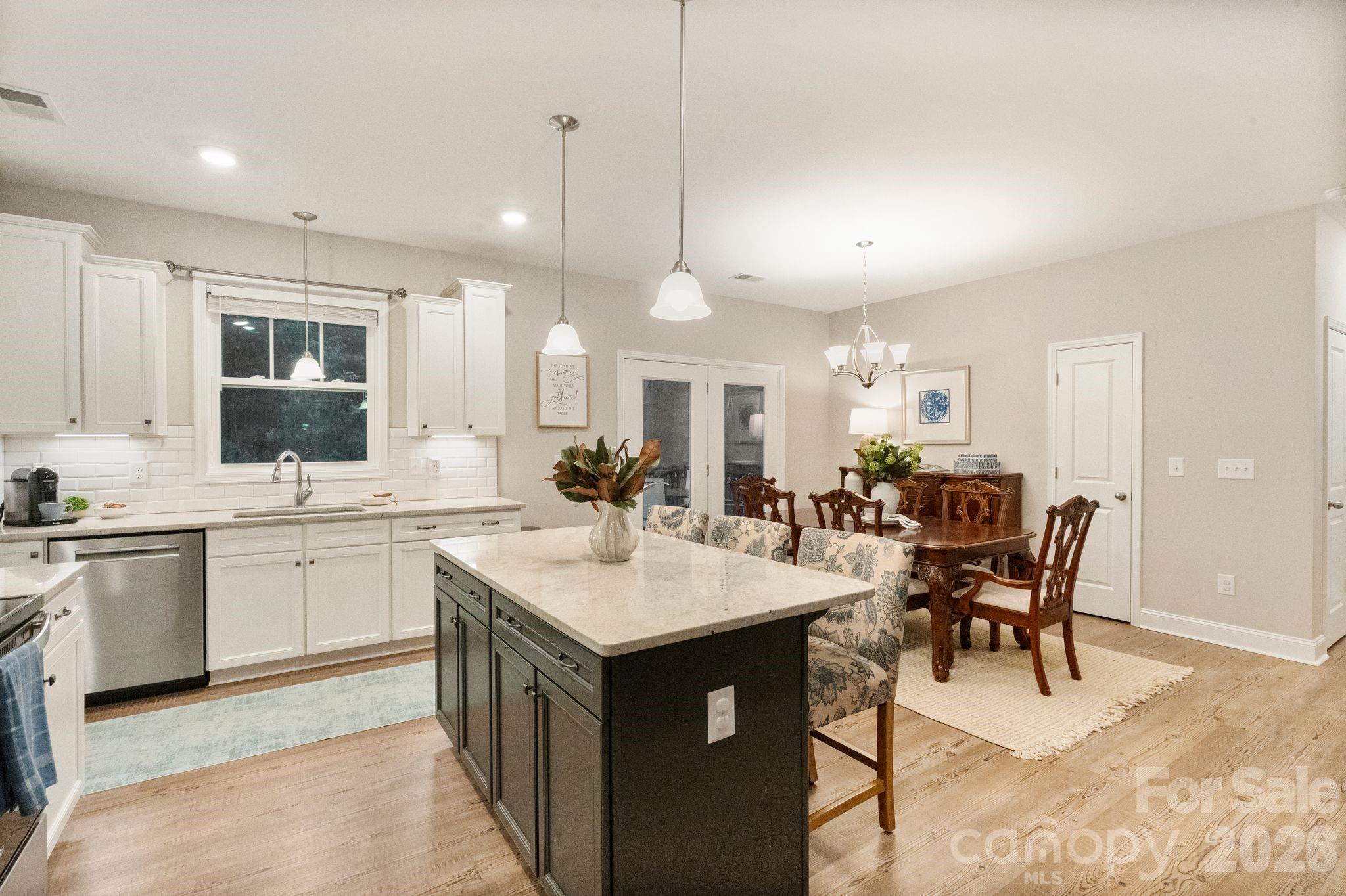 1601 Charlotte Highway — York