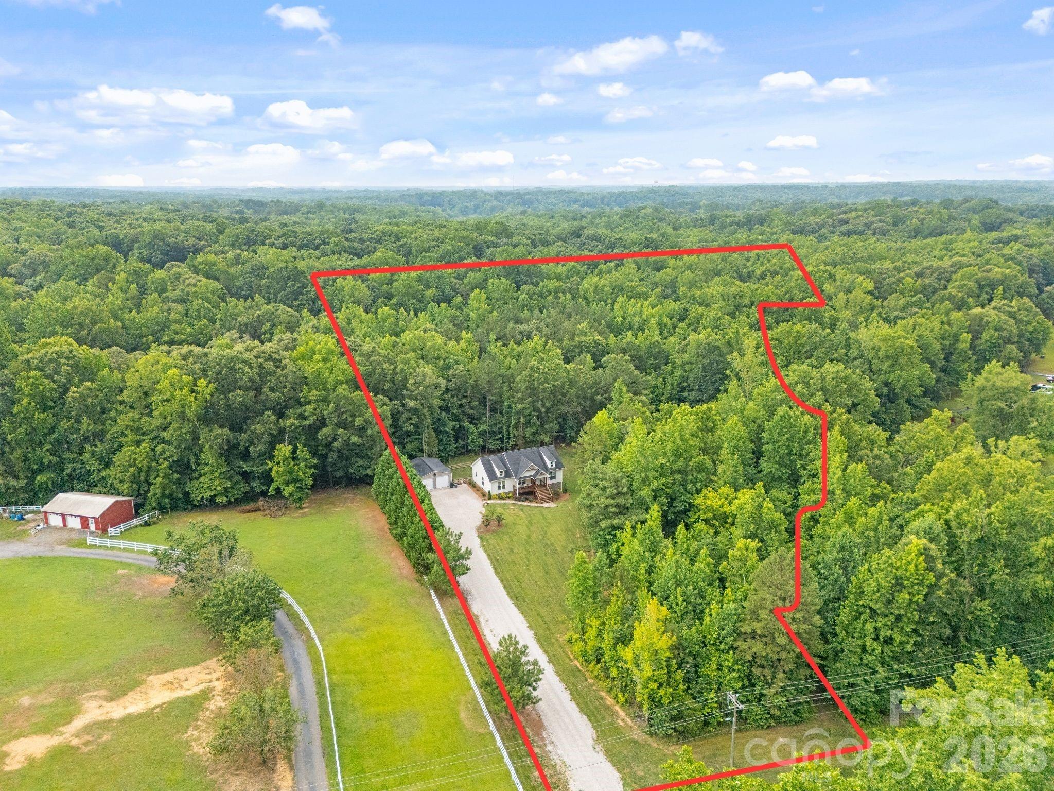 1601 Charlotte Highway — York