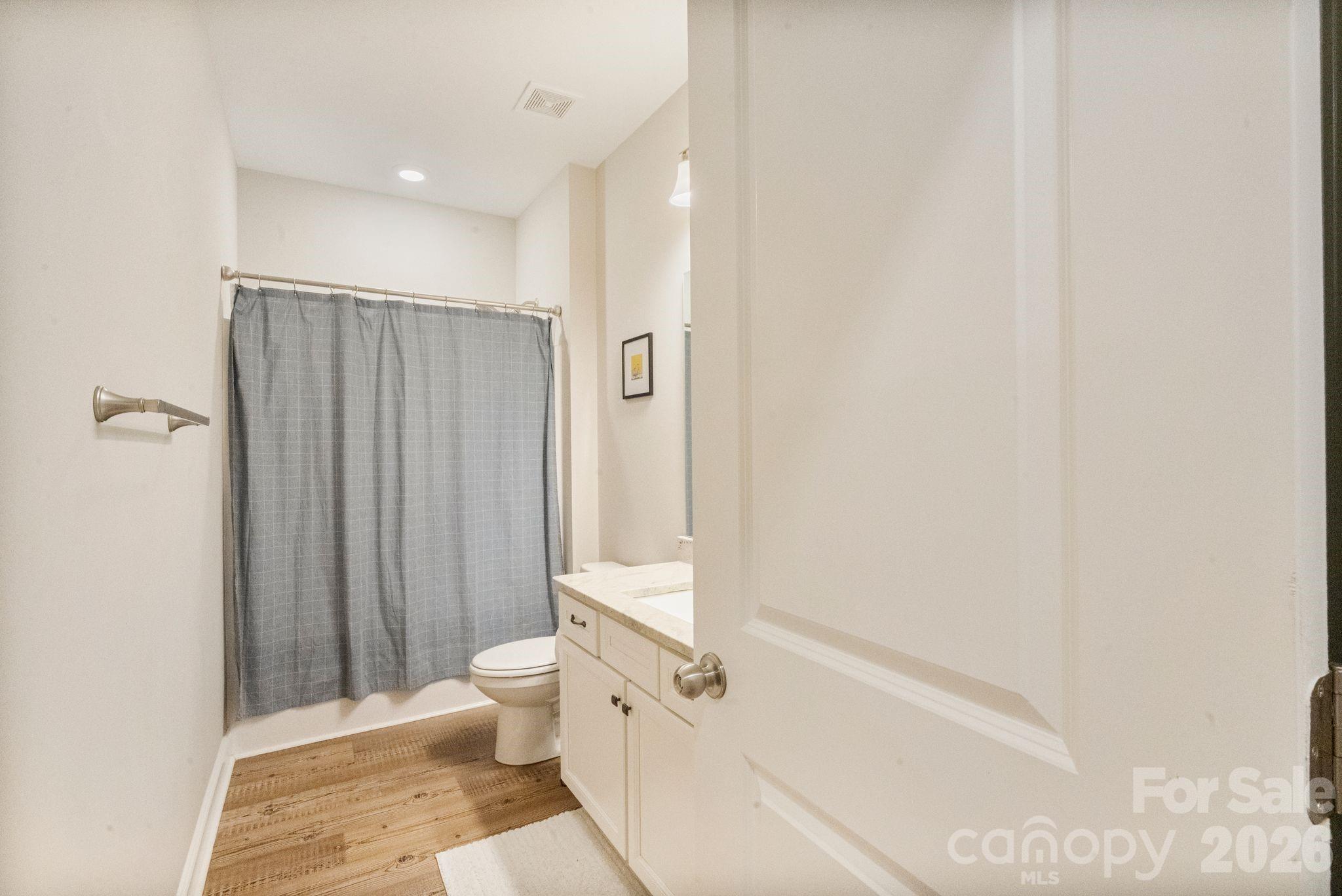 1601 Charlotte Highway — York