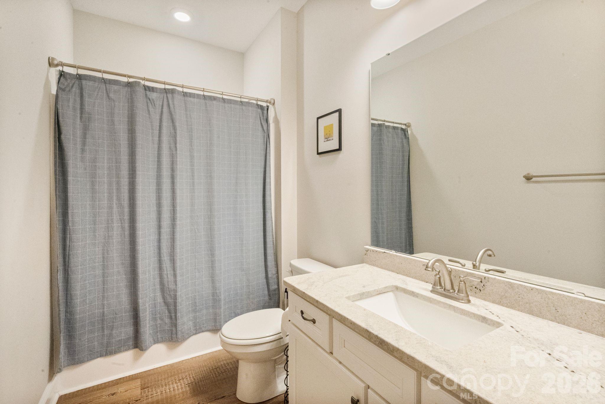 1601 Charlotte Highway — York