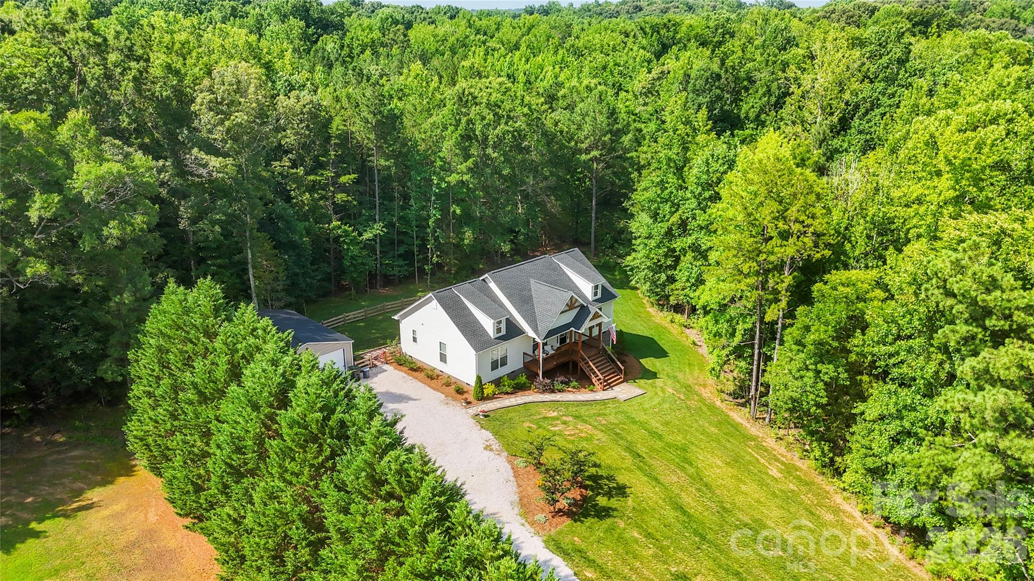 1601 Charlotte Highway — York