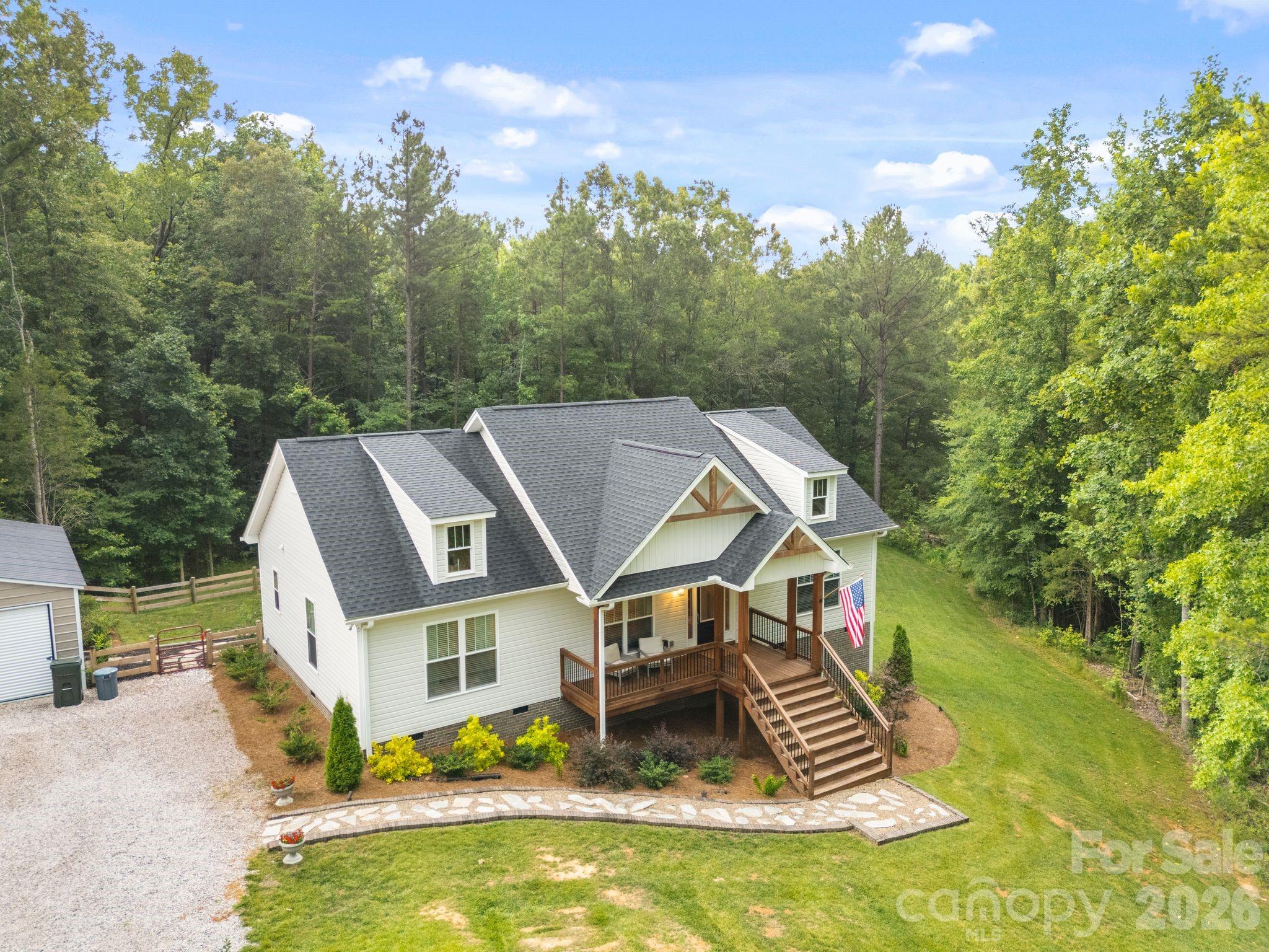 1601 Charlotte Highway — York