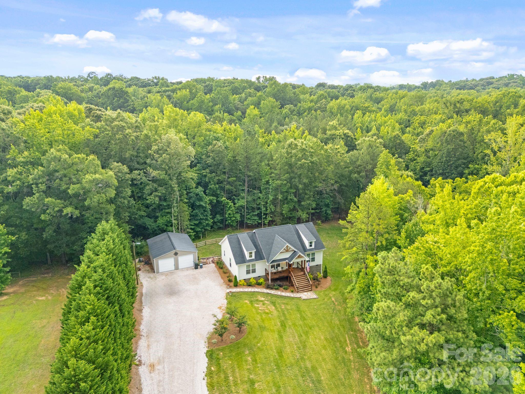 1601 Charlotte Highway — York