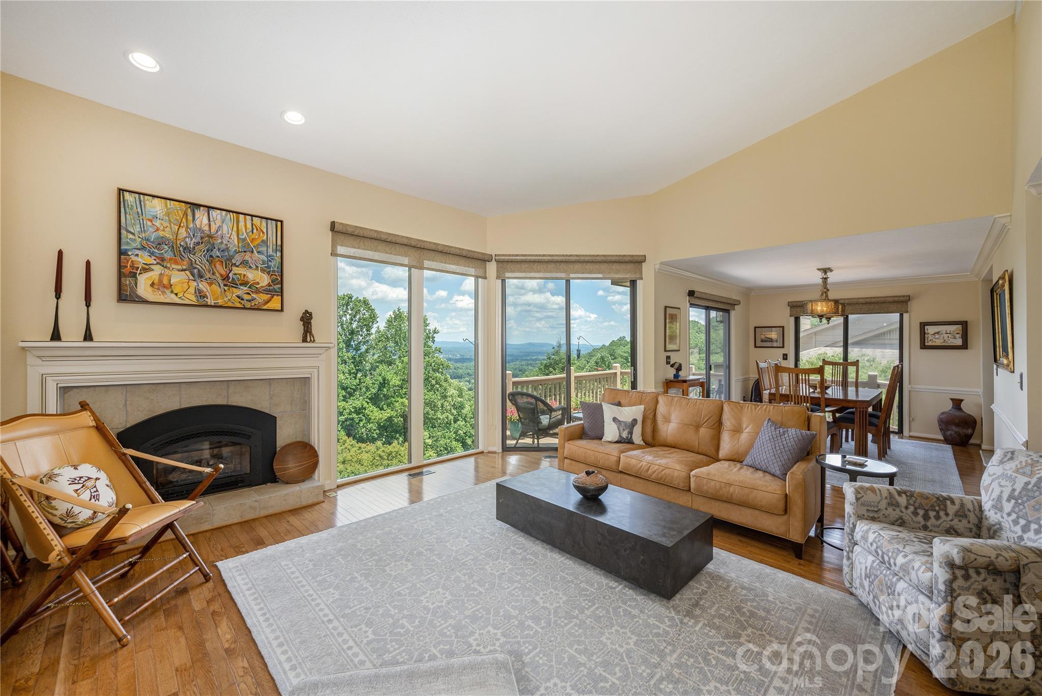 159 Country Ridge Road — Hendersonville