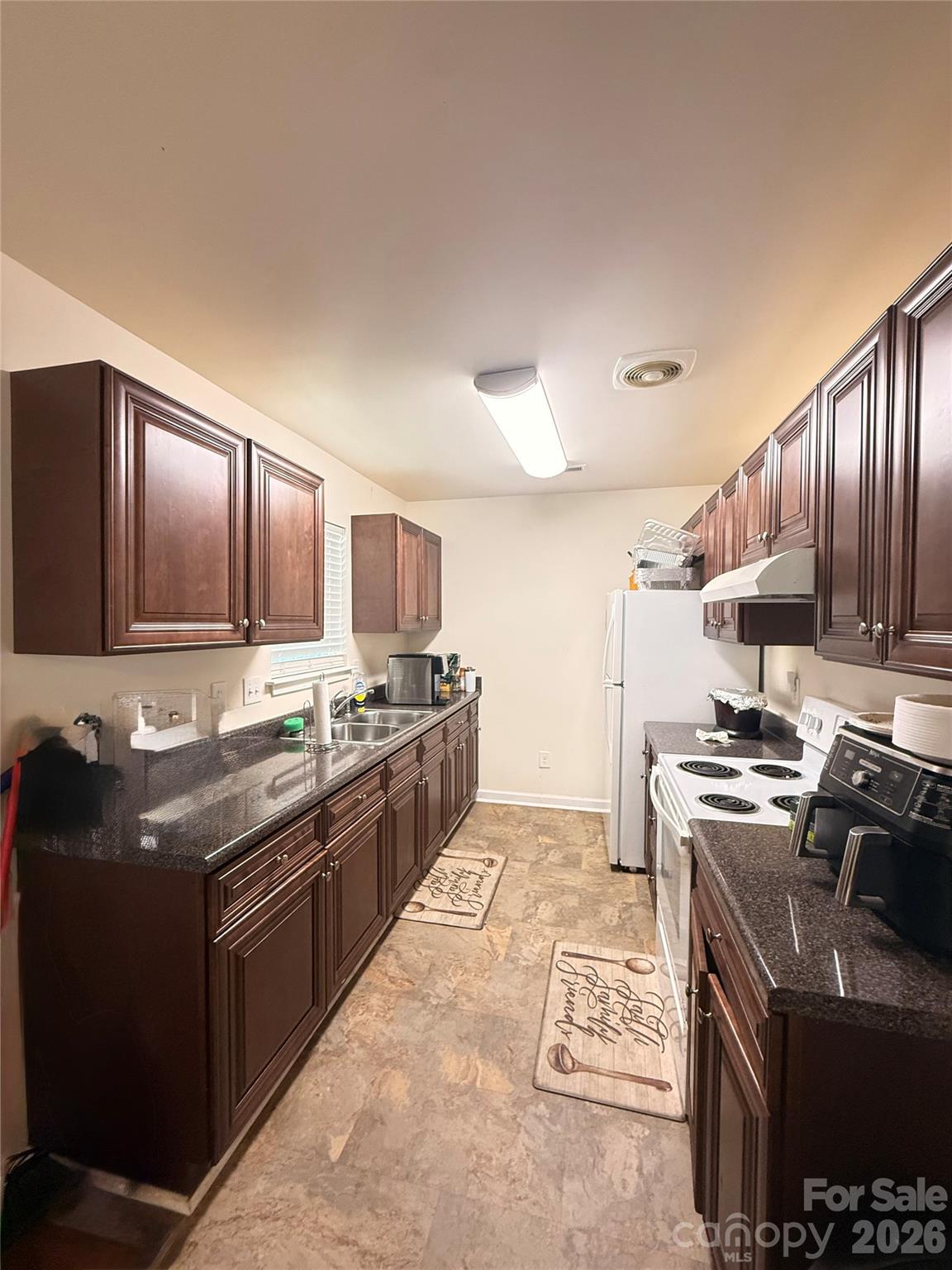 2209 Julia Avenue — Charlotte