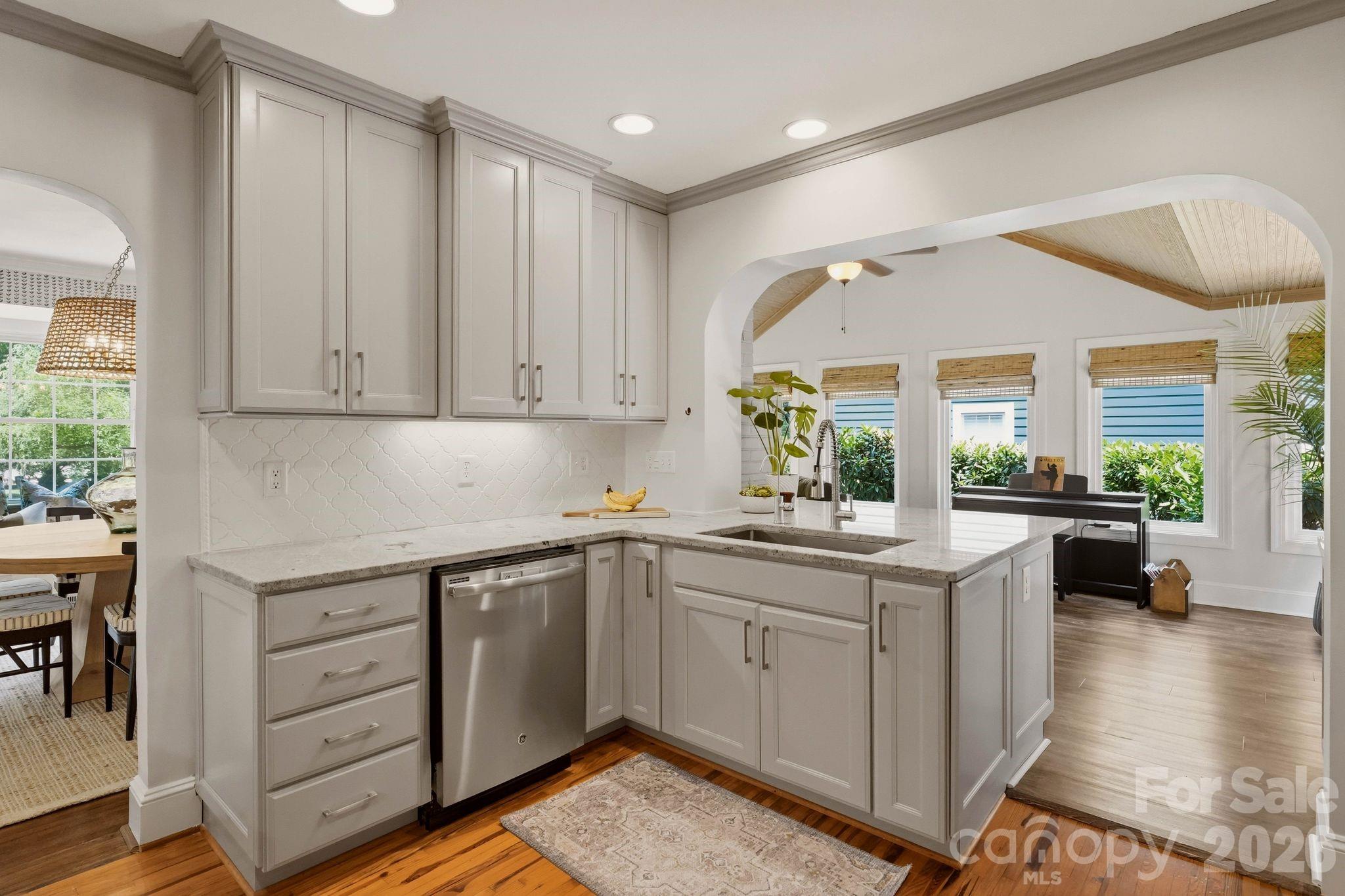 3134 Country Club Drive — Charlotte