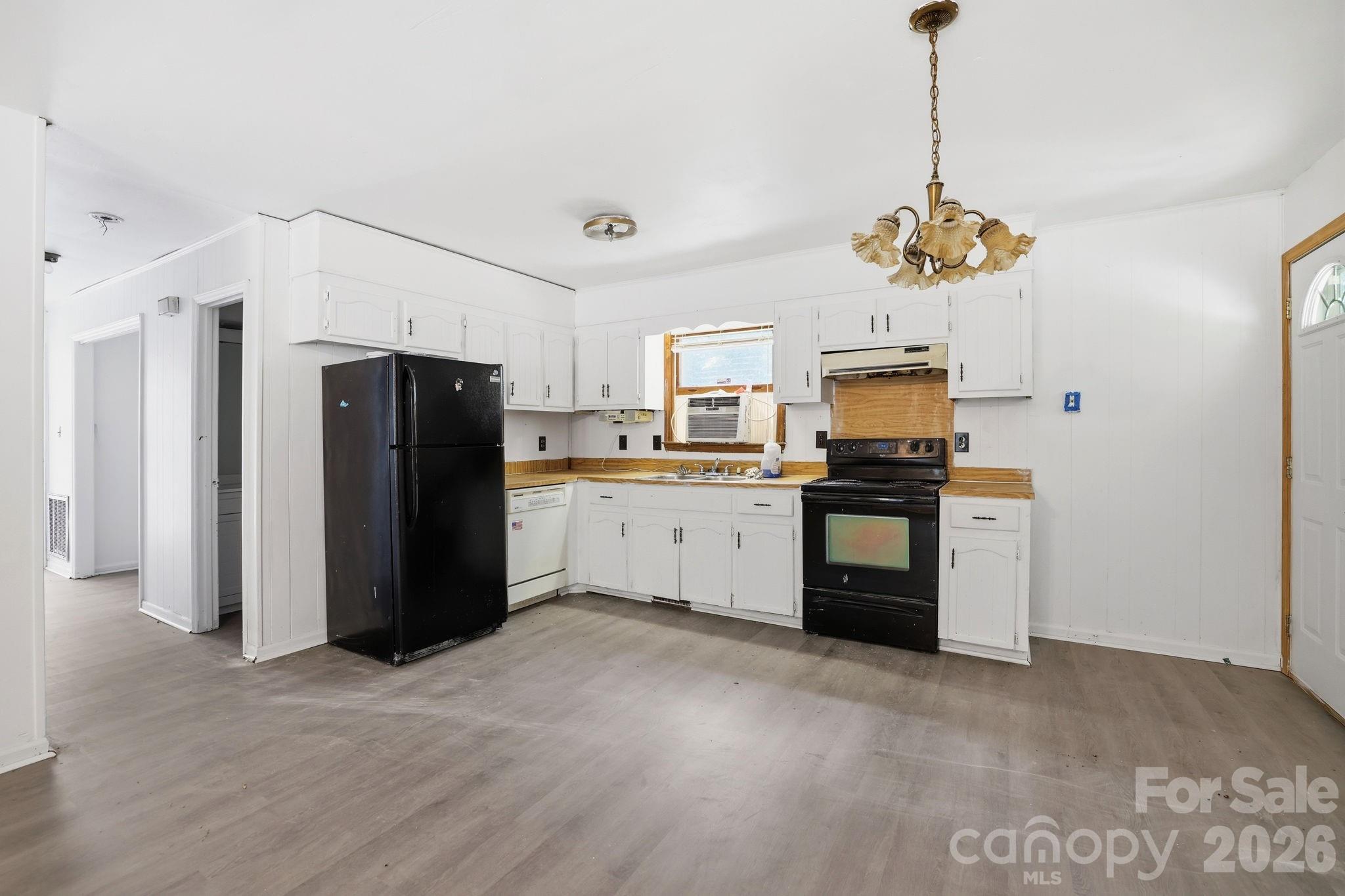 667 Niblick Drive — Gastonia