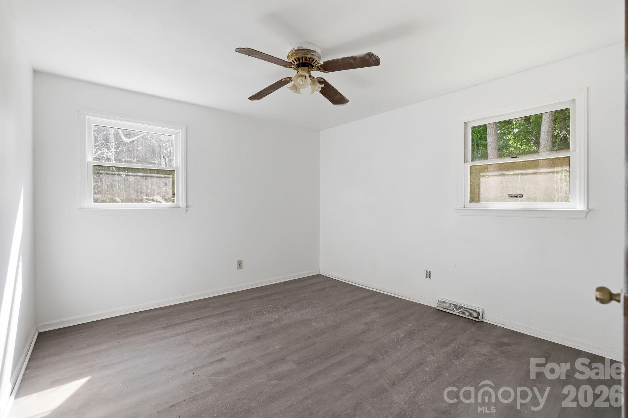 667 Niblick Drive — Gastonia