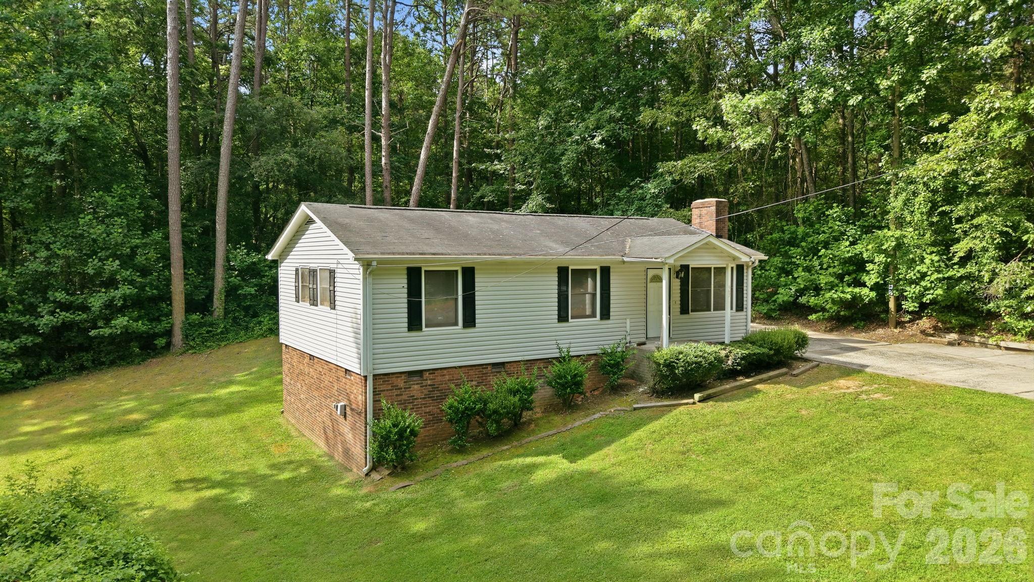 667 Niblick Drive — Gastonia