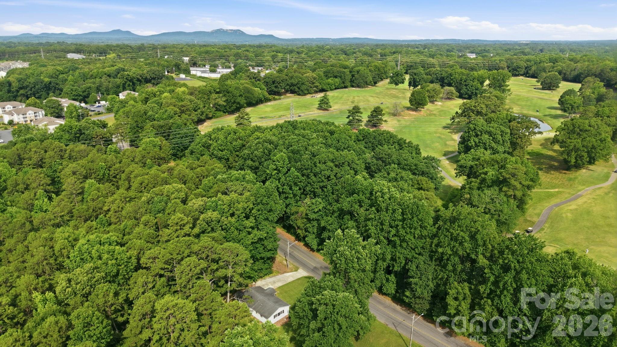 667 Niblick Drive — Gastonia