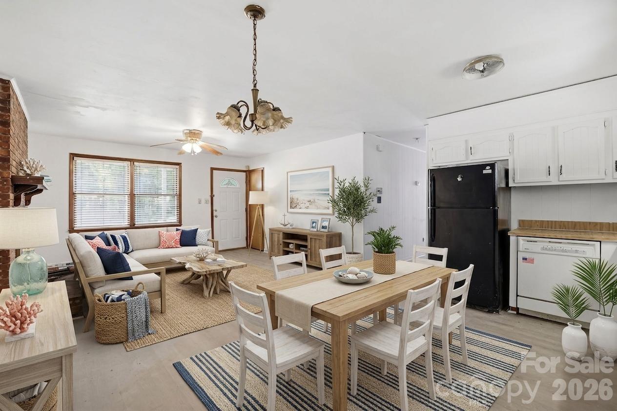 667 Niblick Drive — Gastonia