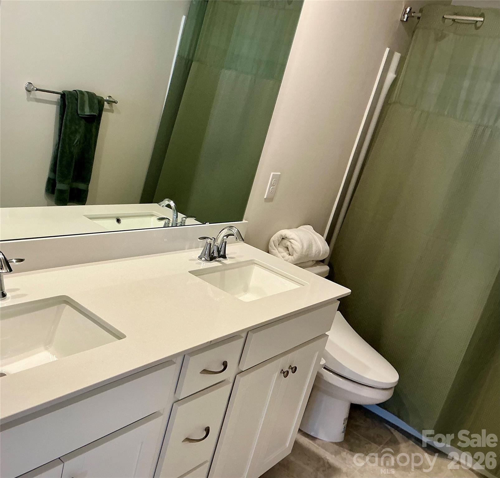 199 Hamptons Cove Road — Troutman