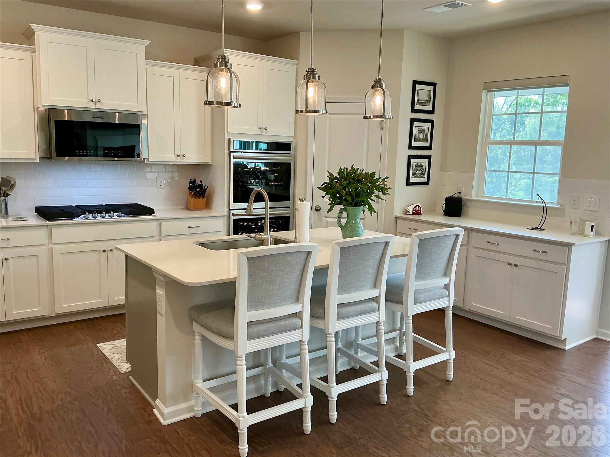 199 Hamptons Cove Road — Troutman