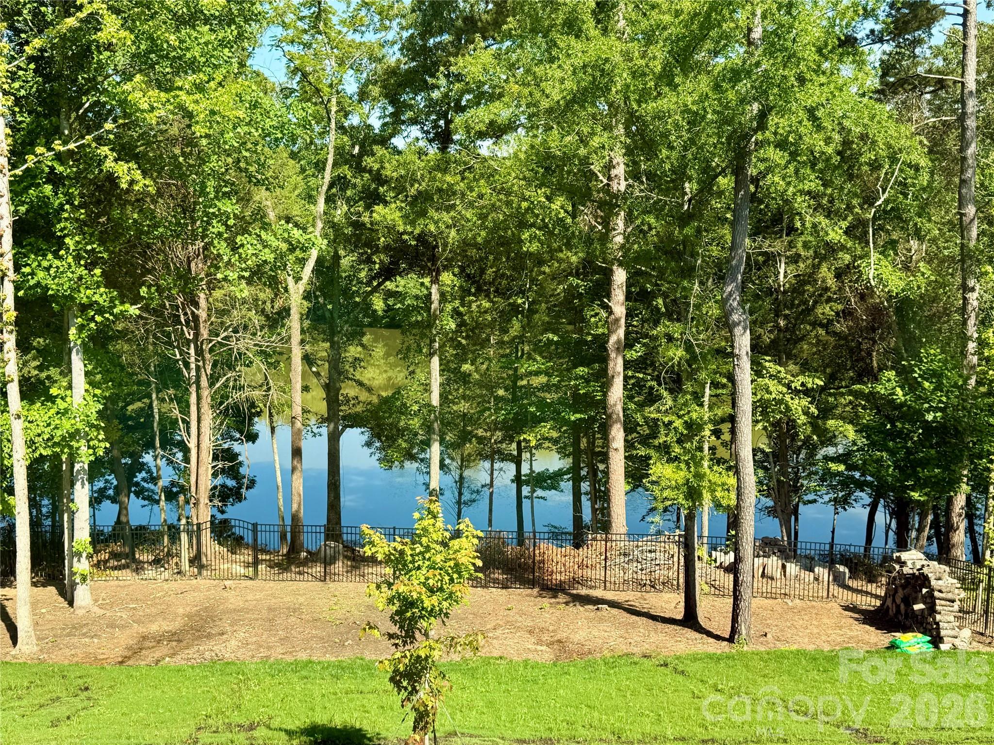 199 Hamptons Cove Road — Troutman
