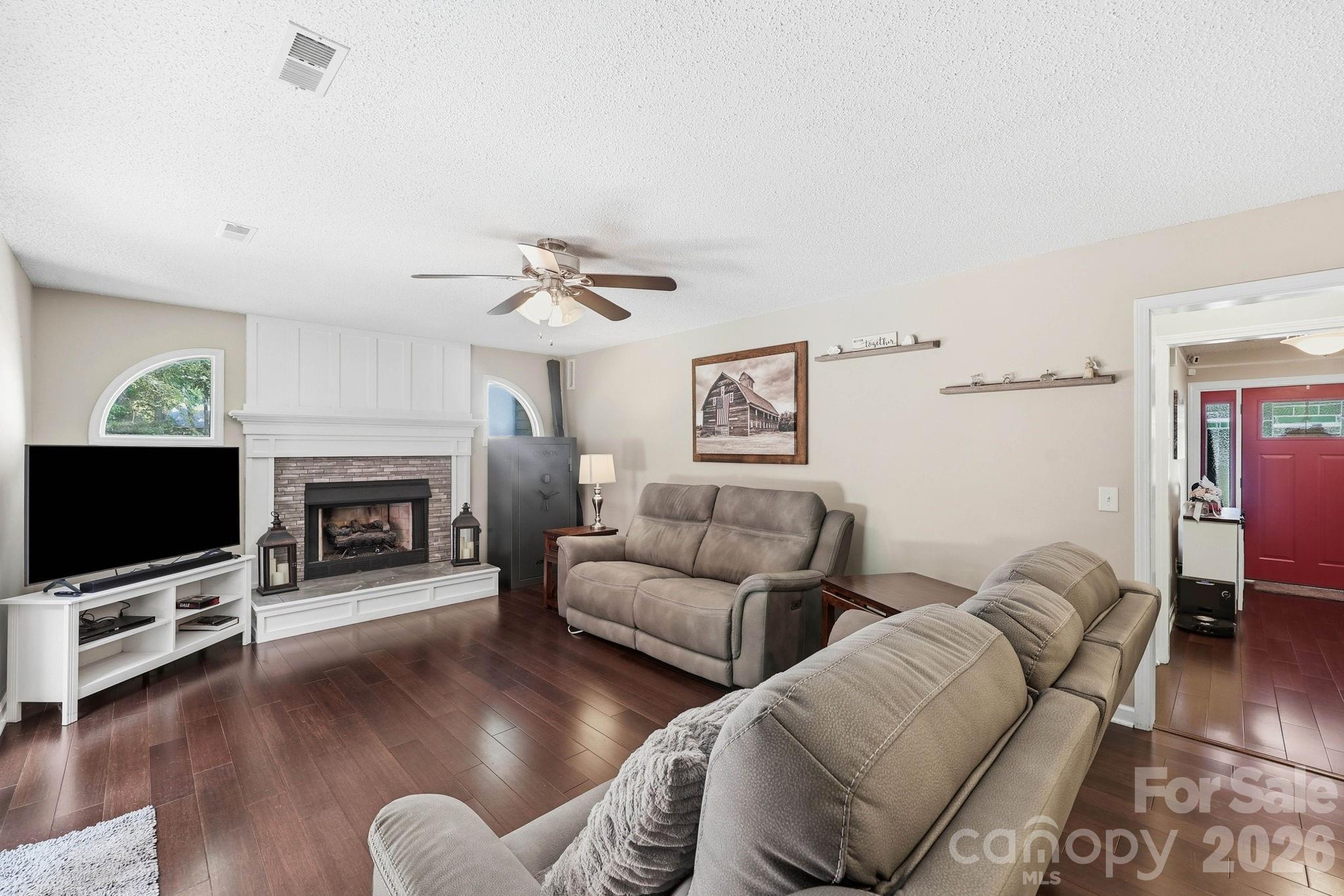 3970 Tenneyson Court NW — Concord