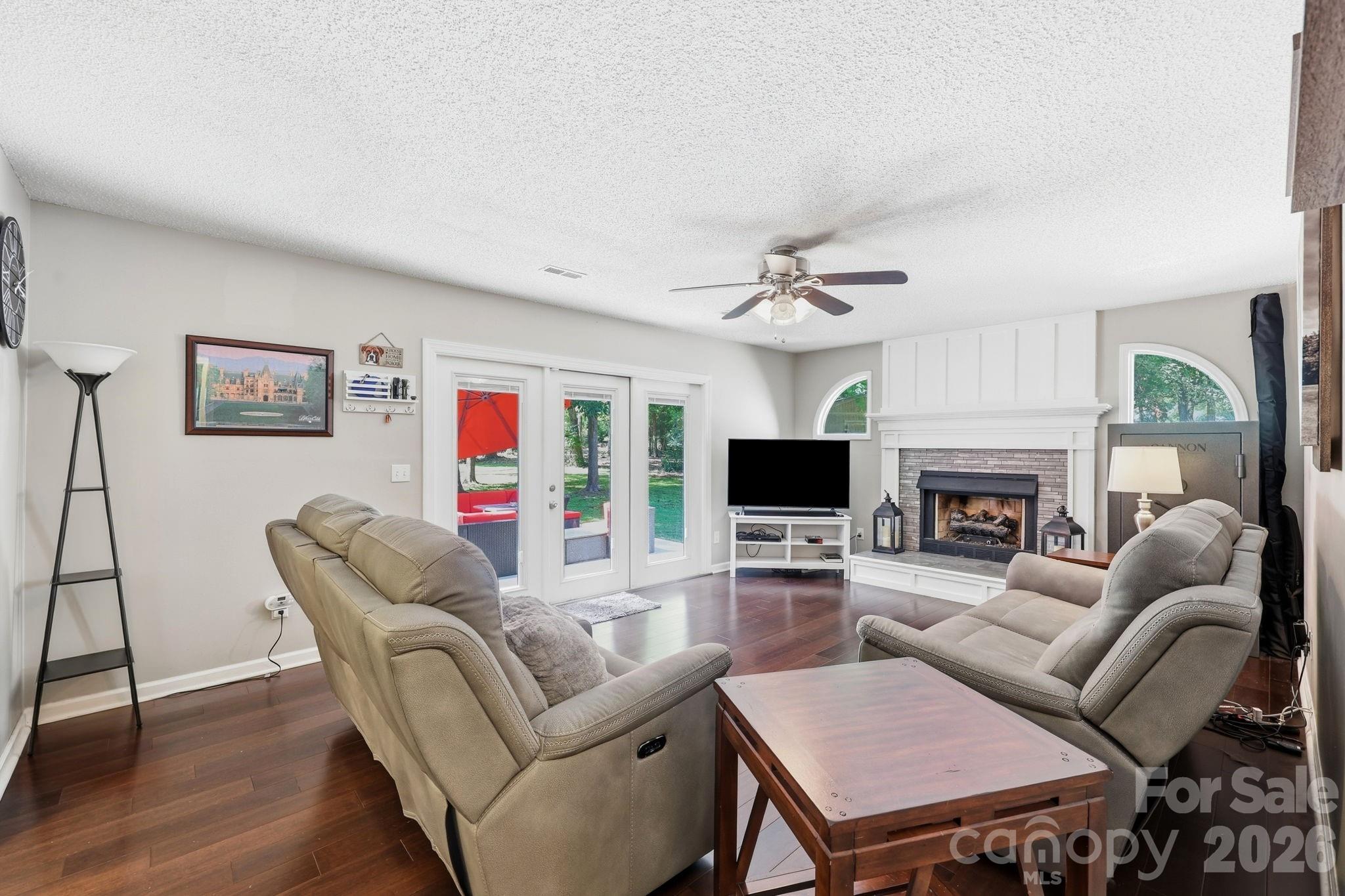 3970 Tenneyson Court NW — Concord