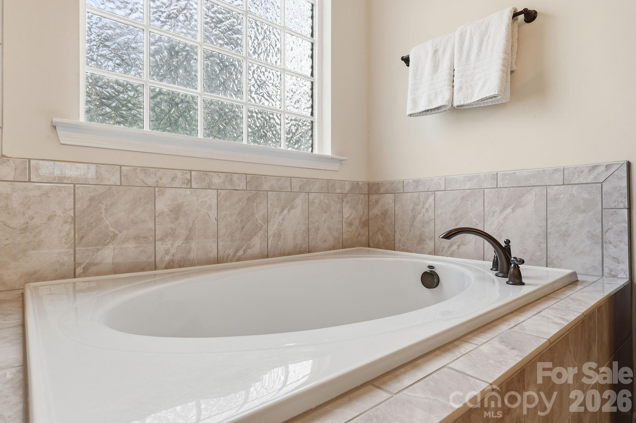 10648 Sky Chase Avenue NW — Concord