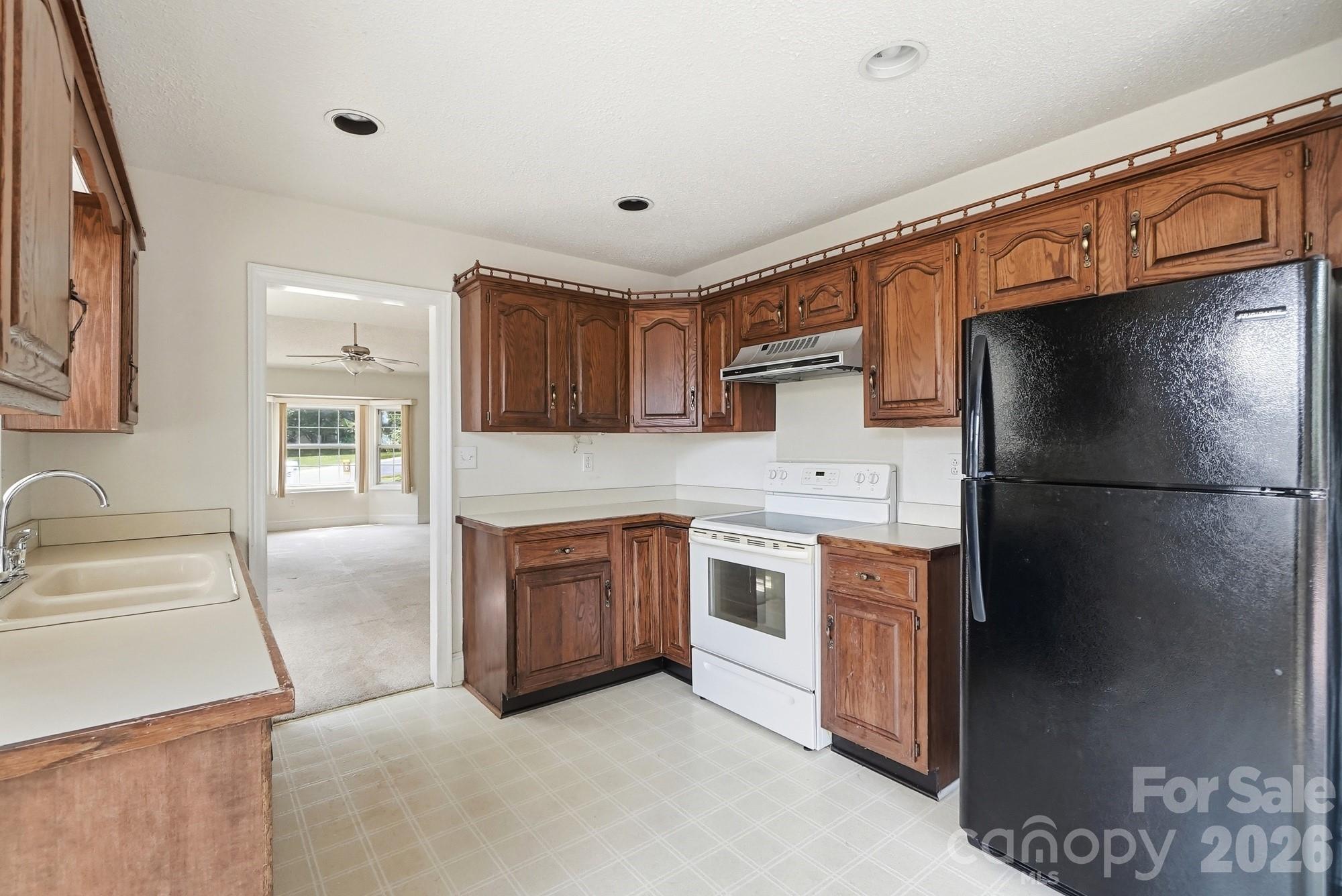 2914 Huckleberry Hill Drive — Fort Mill