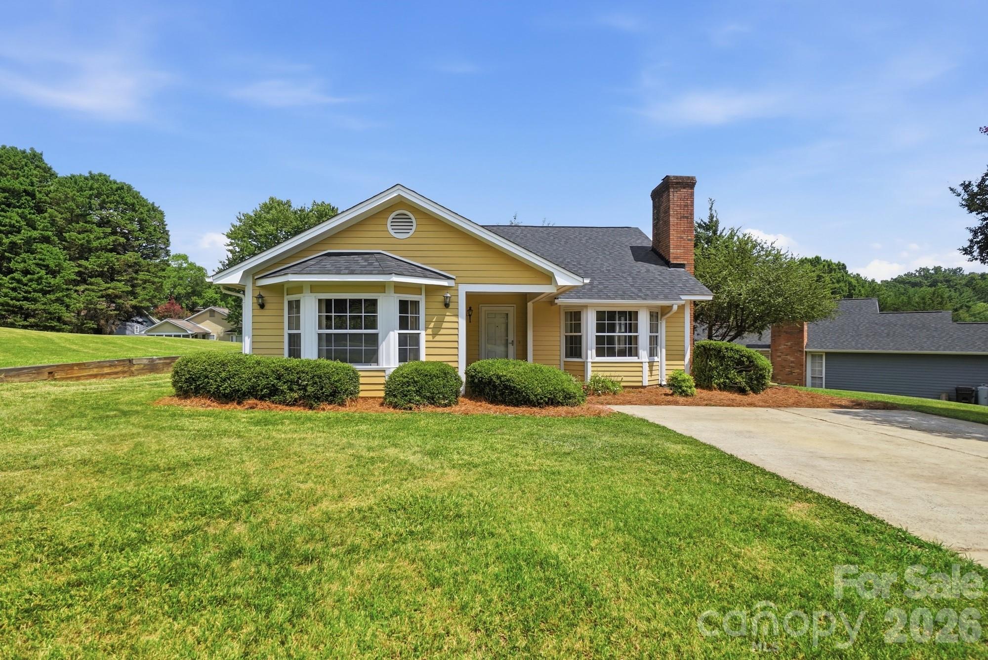 2914 Huckleberry Hill Drive — Fort Mill
