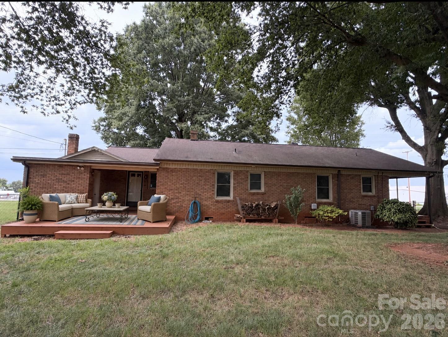 3649 Taylorsville Highway — Statesville