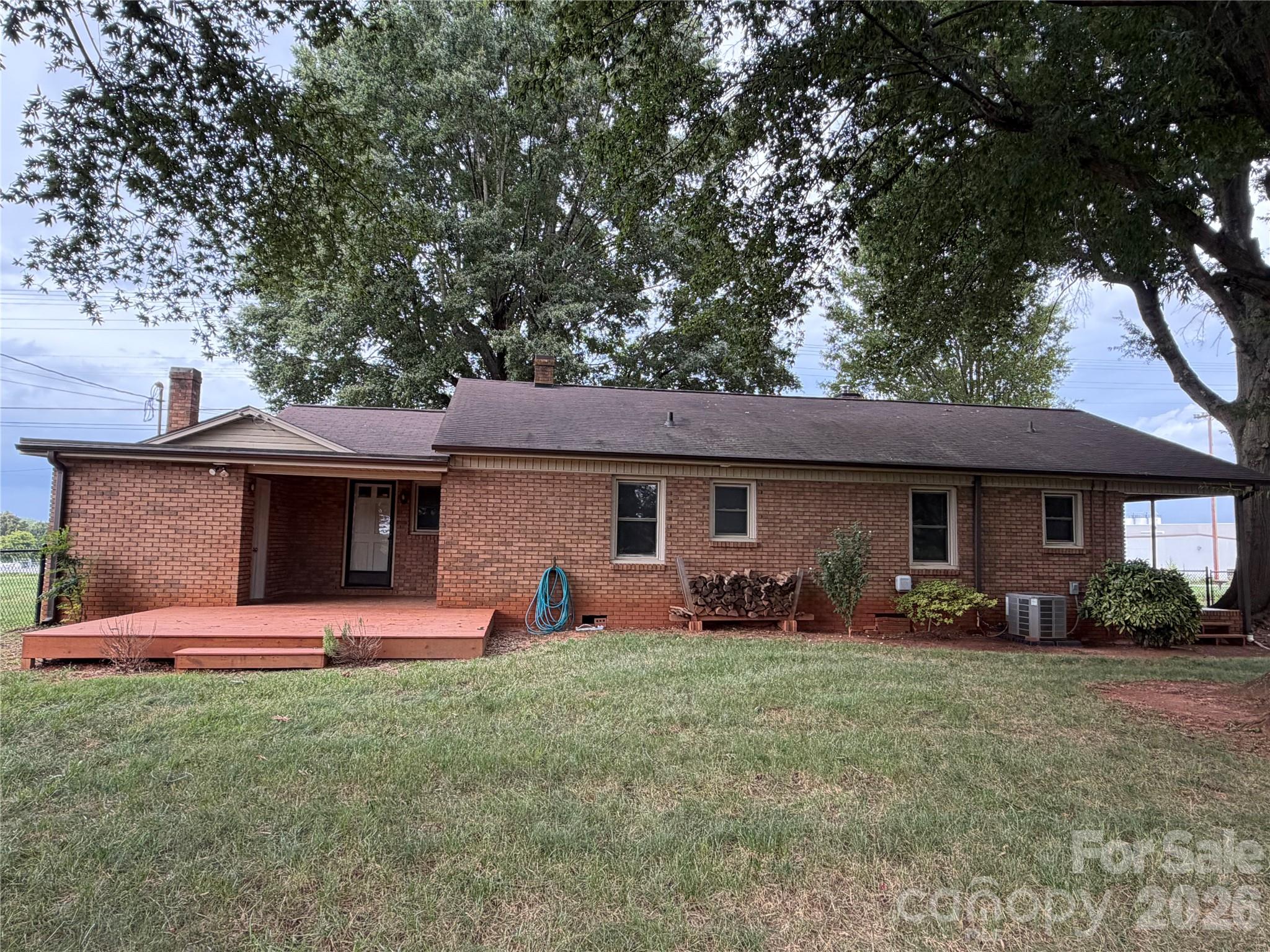 3649 Taylorsville Highway — Statesville