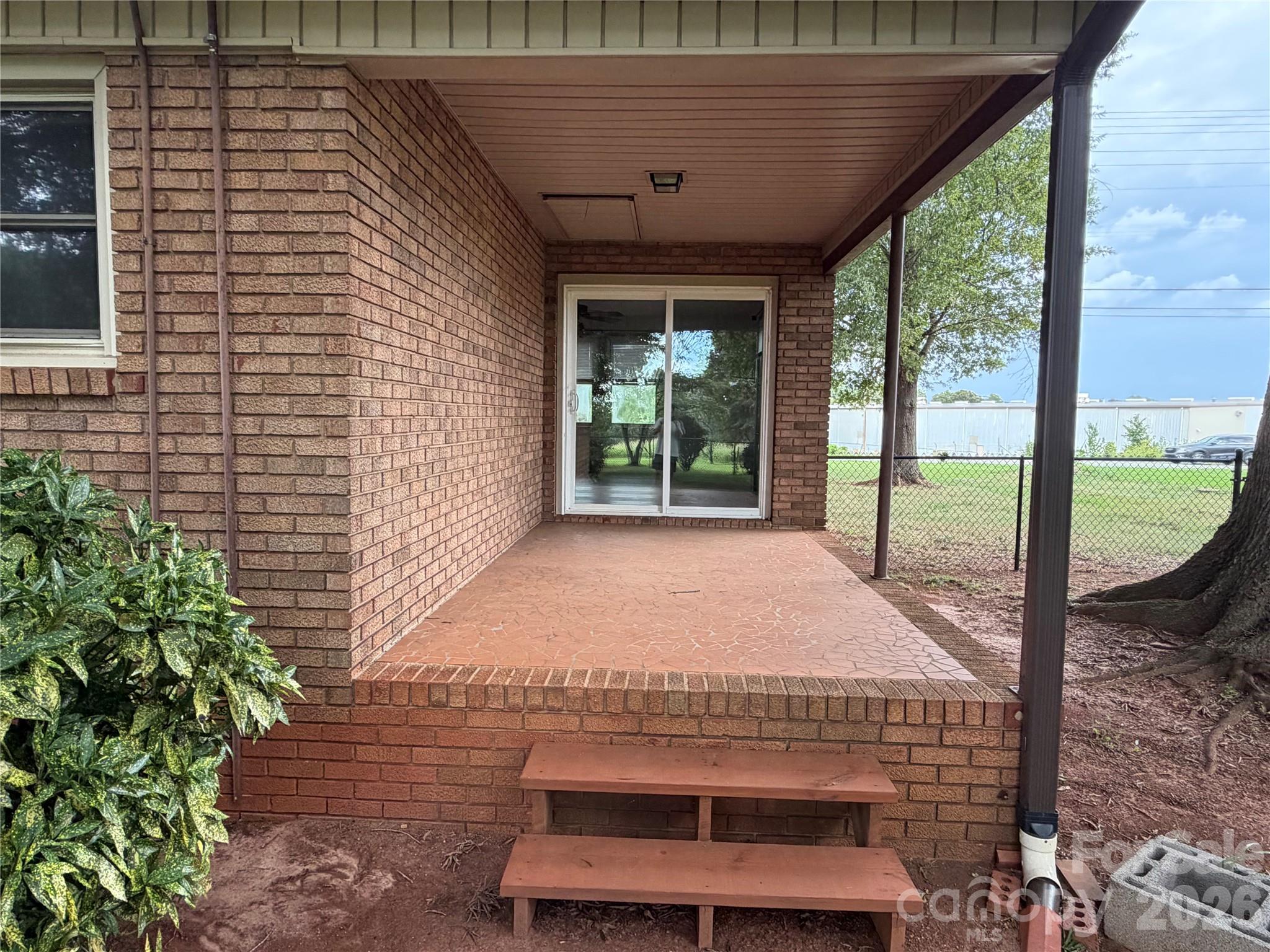 3649 Taylorsville Highway — Statesville