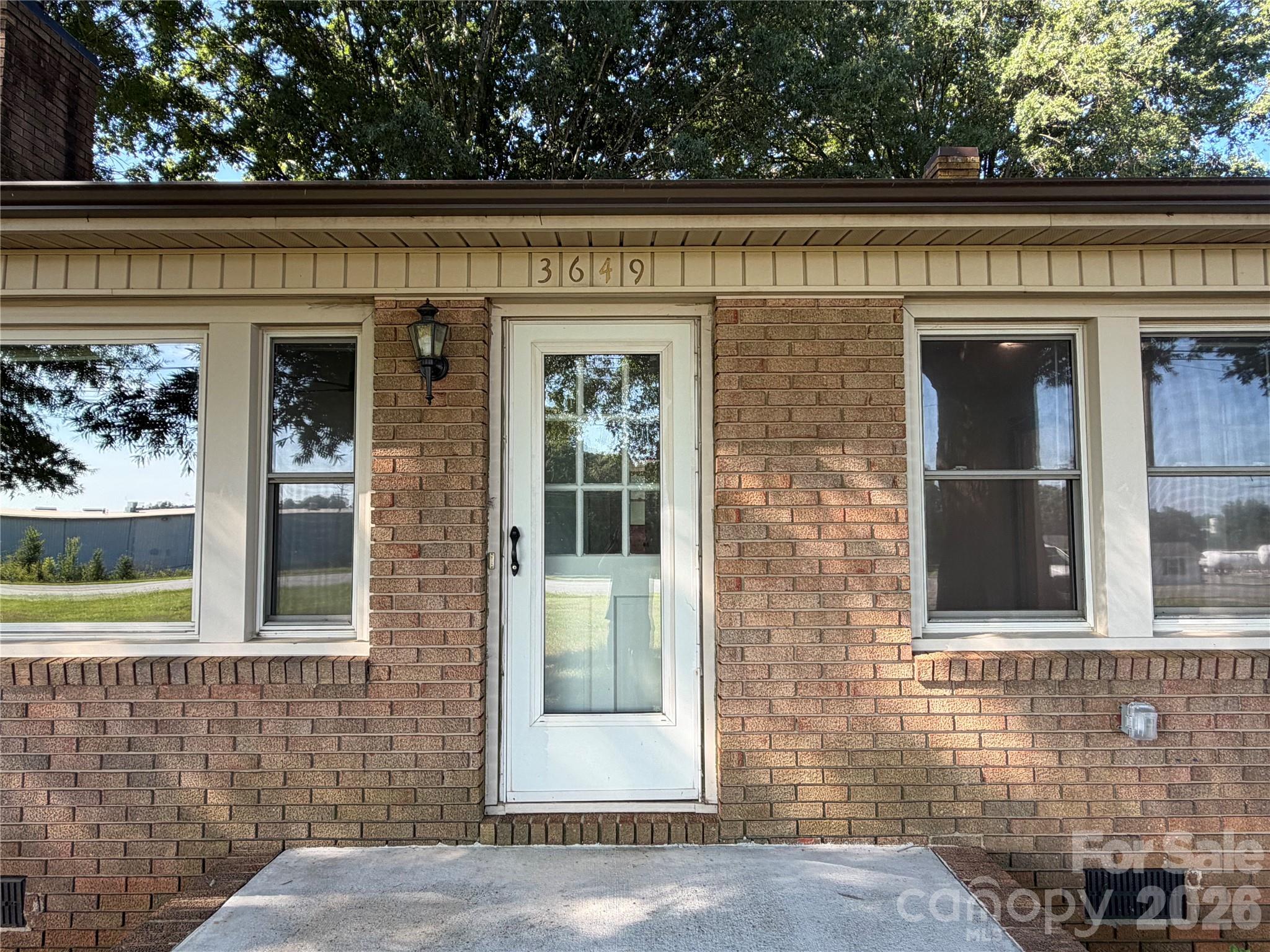 3649 Taylorsville Highway — Statesville