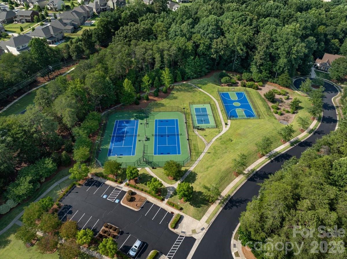 12515 Current Drive — Charlotte