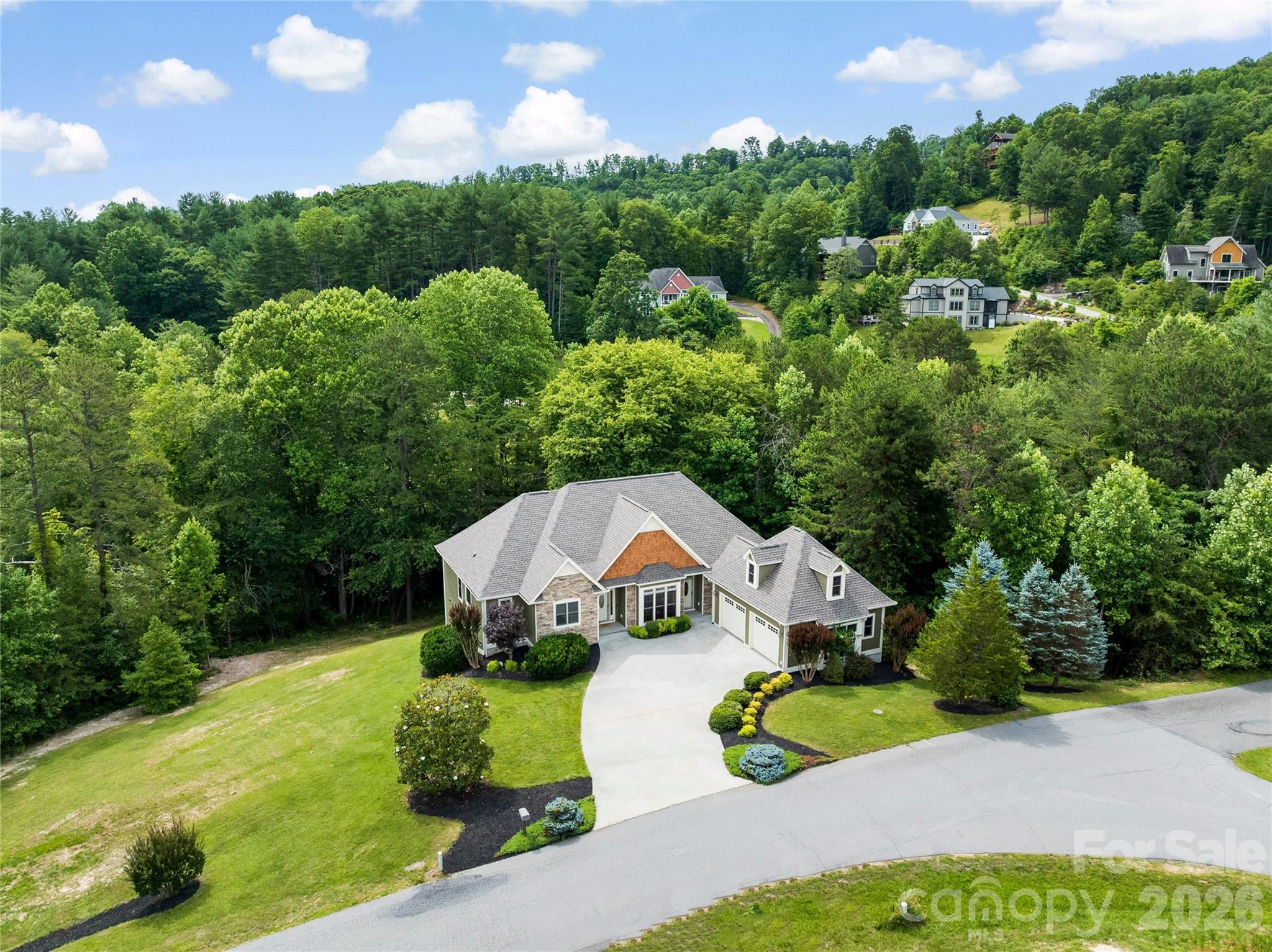 36 Magnolia Farms Drive — Asheville