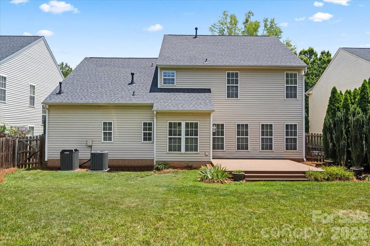 3934 Conner Glenn Drive — Huntersville