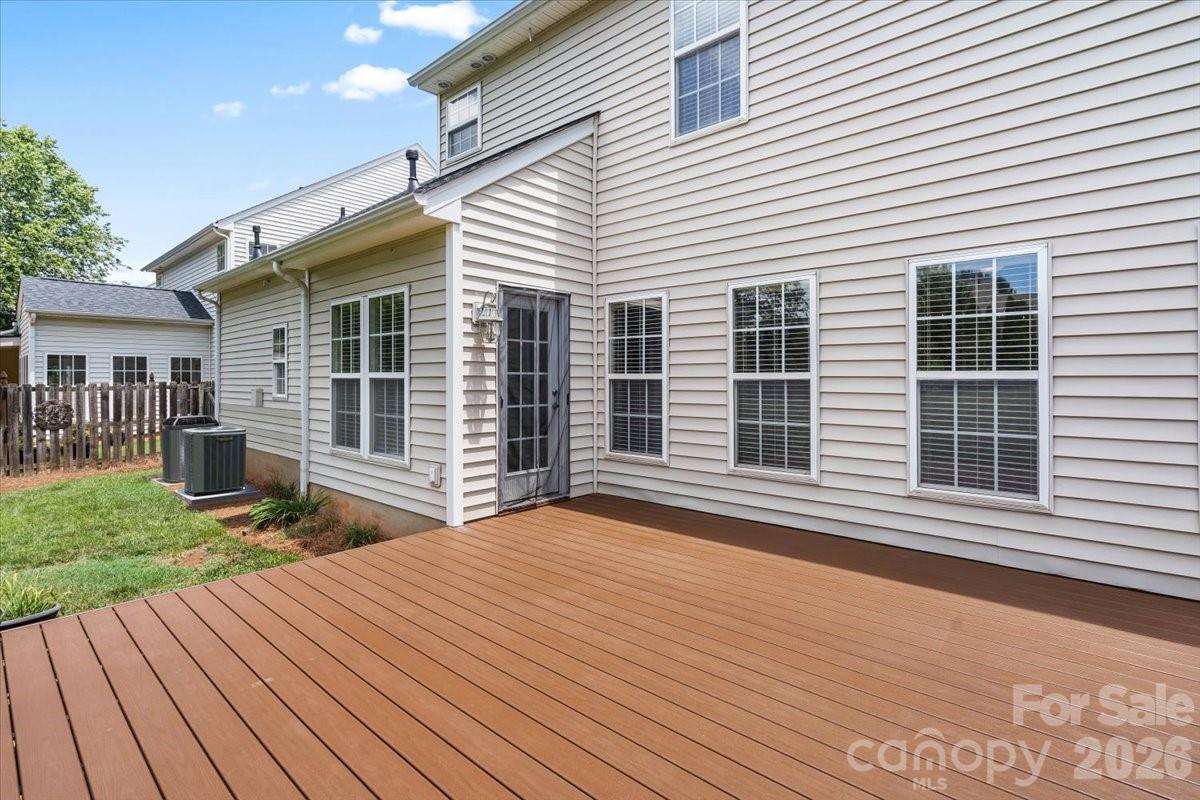3934 Conner Glenn Drive — Huntersville