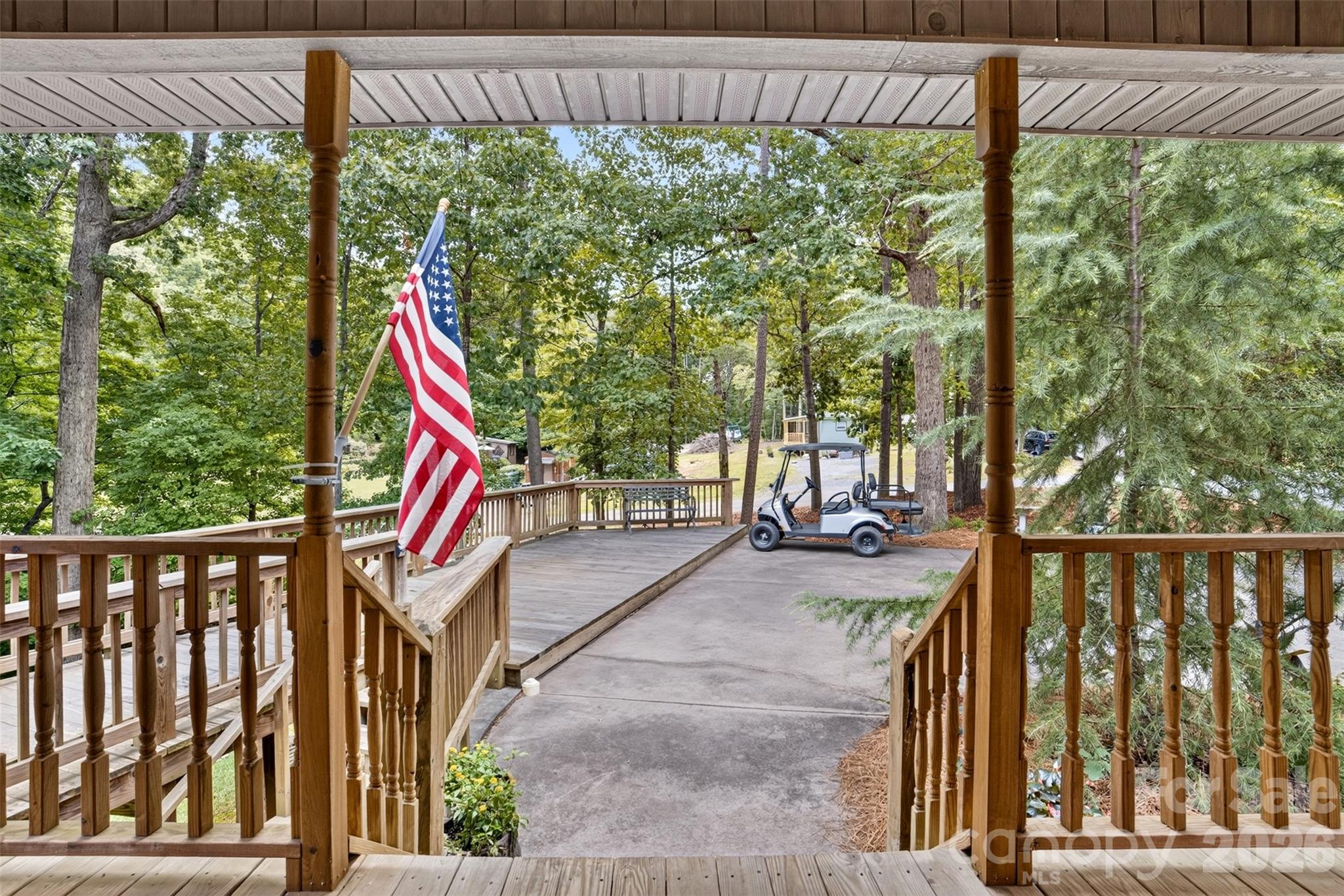 108 Beach Drive — New London