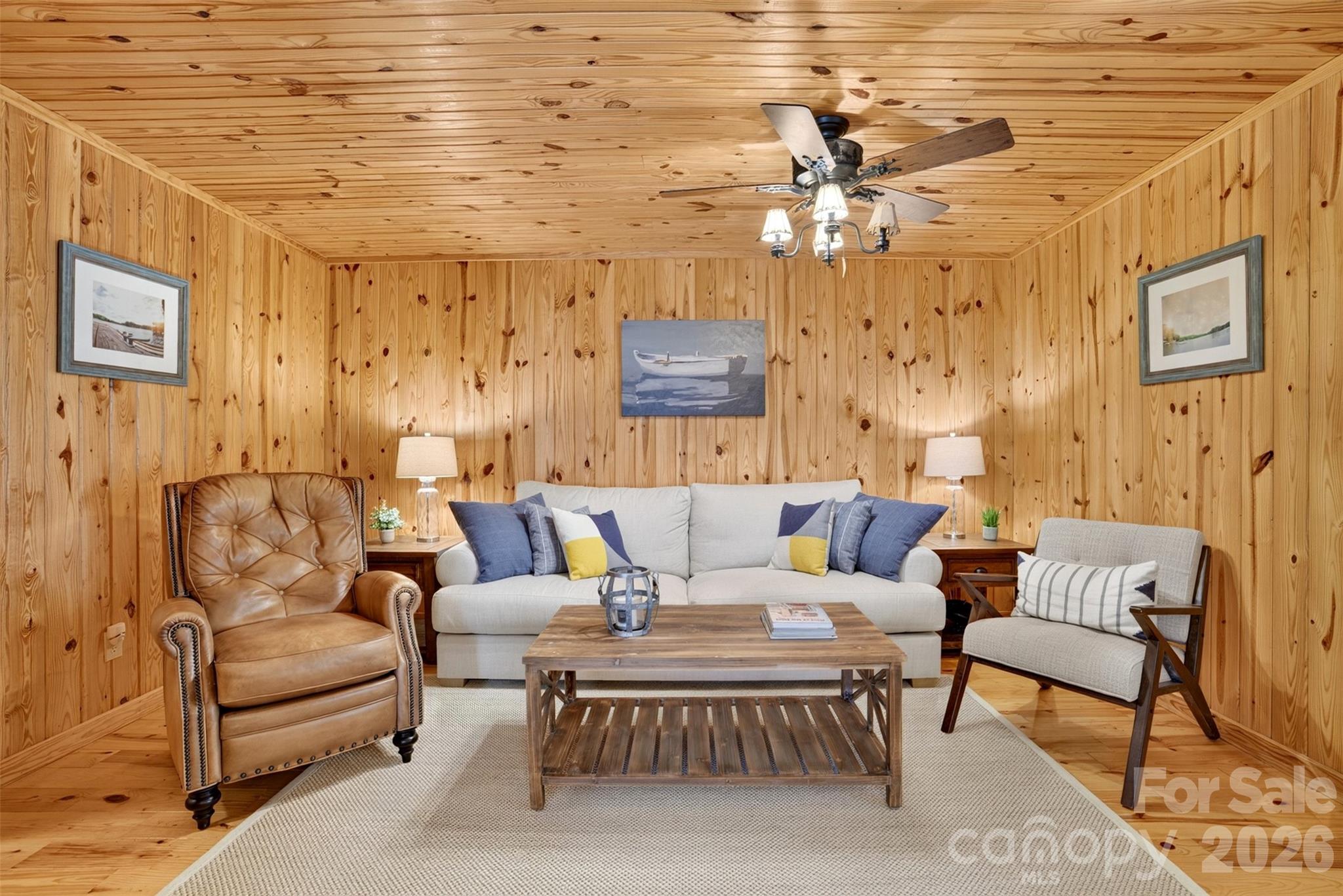 108 Beach Drive — New London