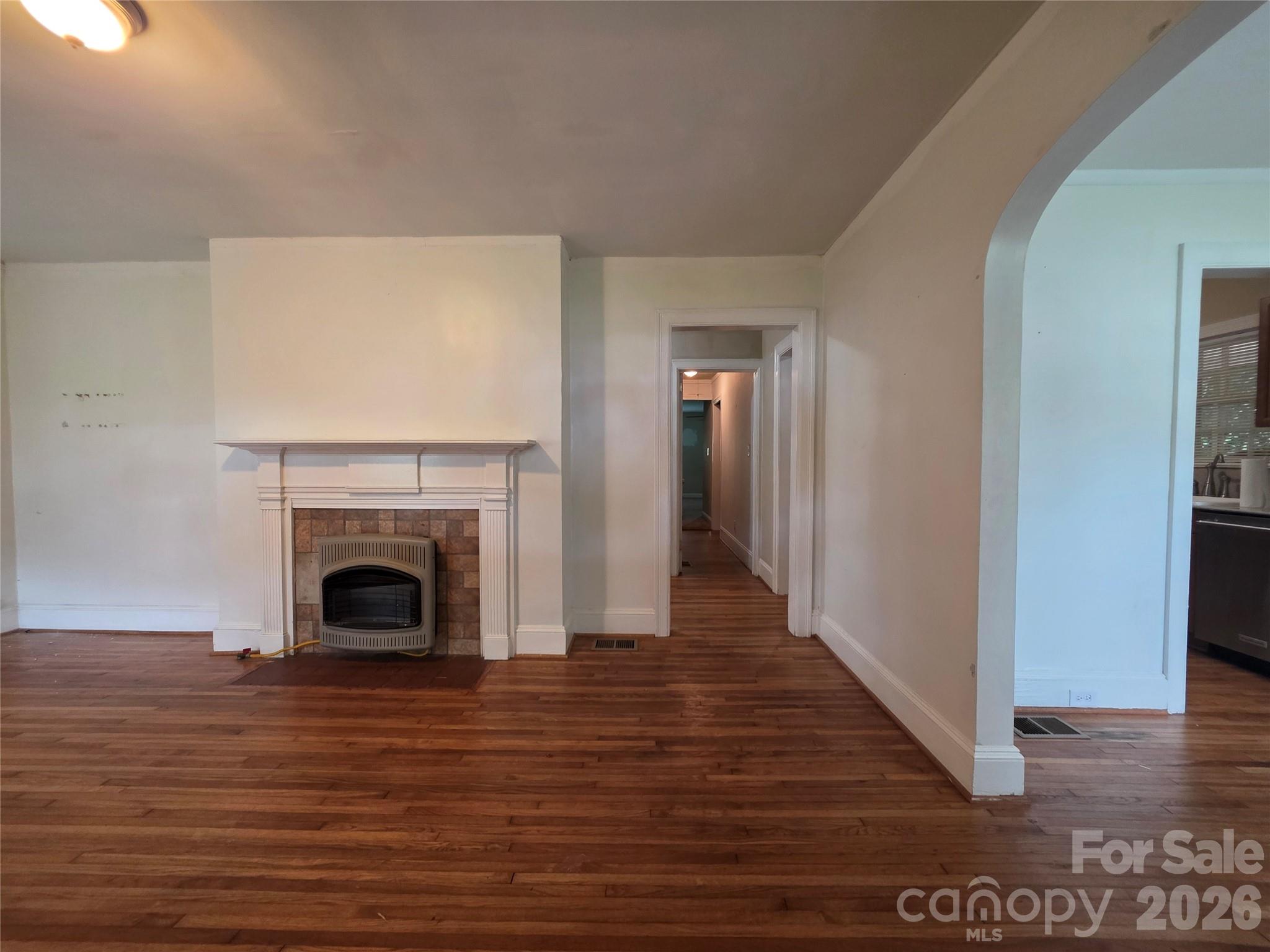 614 Marsh Road — Charlotte