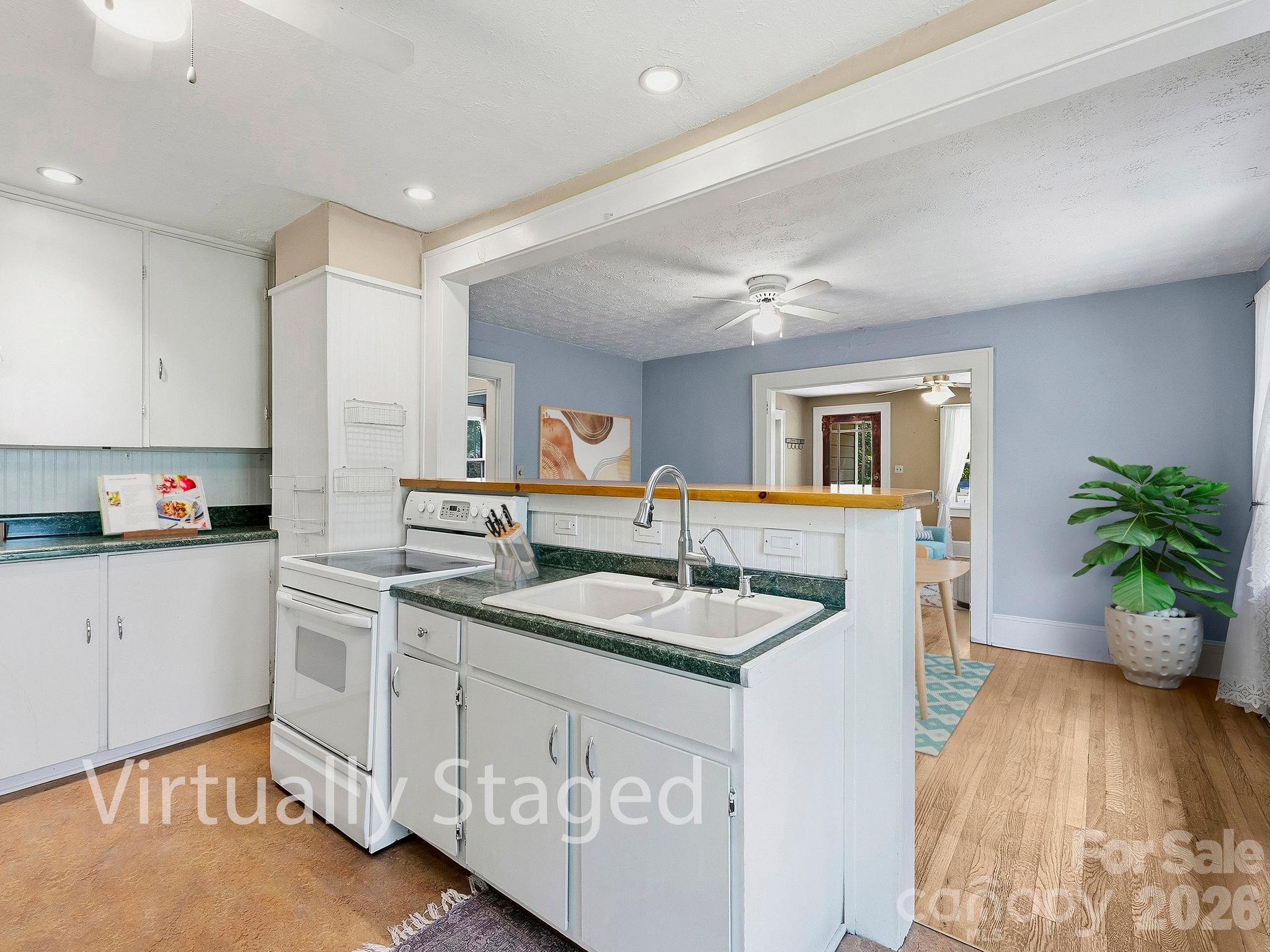 45 Fairfax Avenue — Asheville