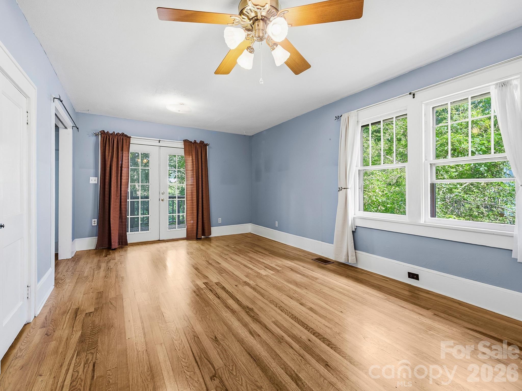 45 Fairfax Avenue — Asheville